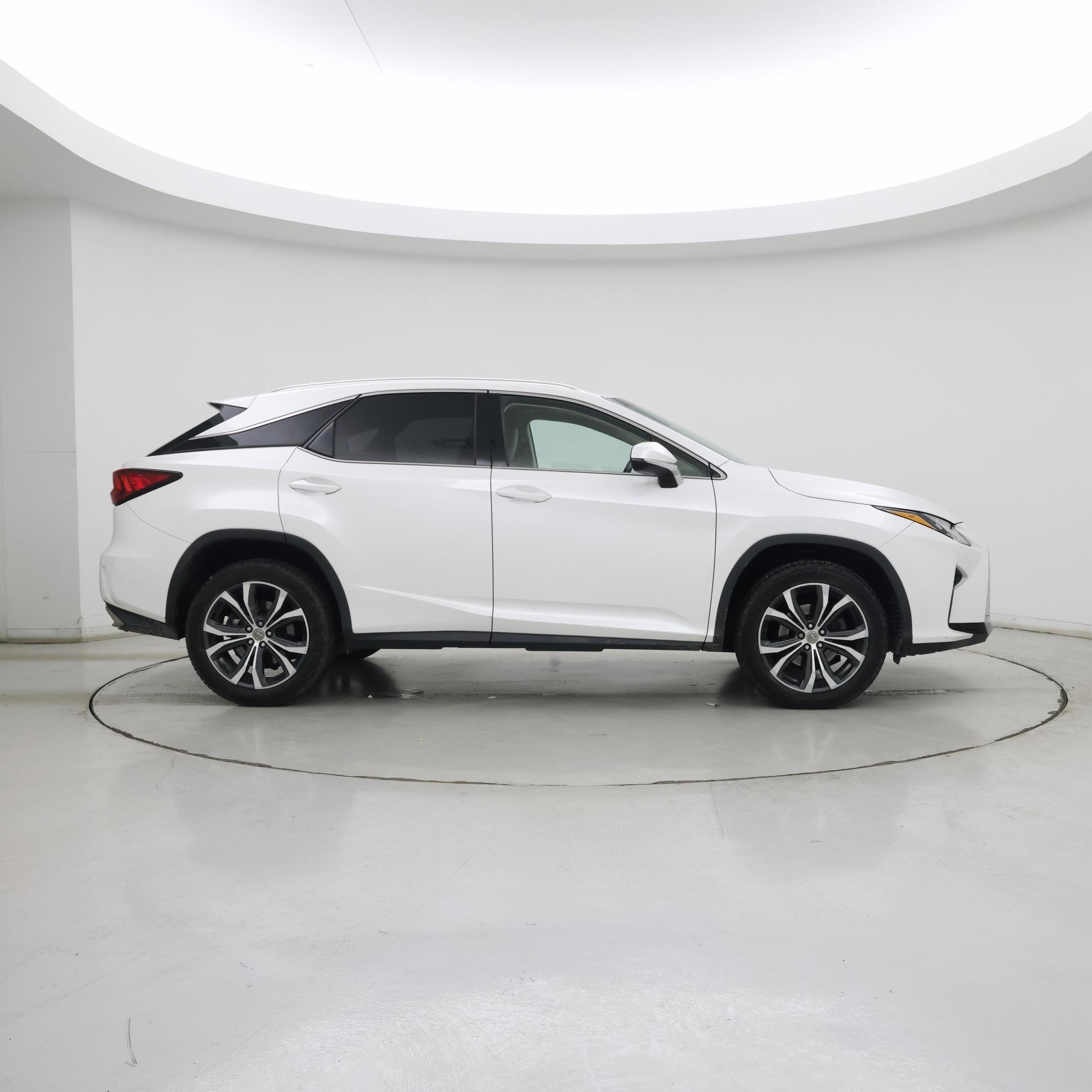 Thumbnail: 2017 Lexus RX - 7