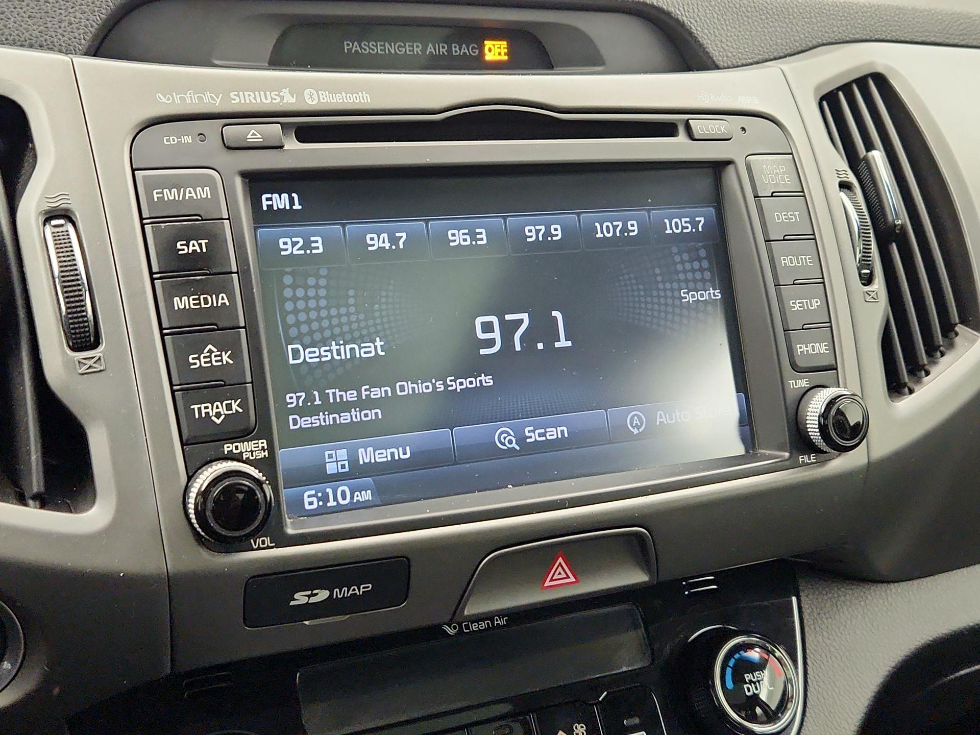 Thumbnail: 2014 Kia Sportage - 16