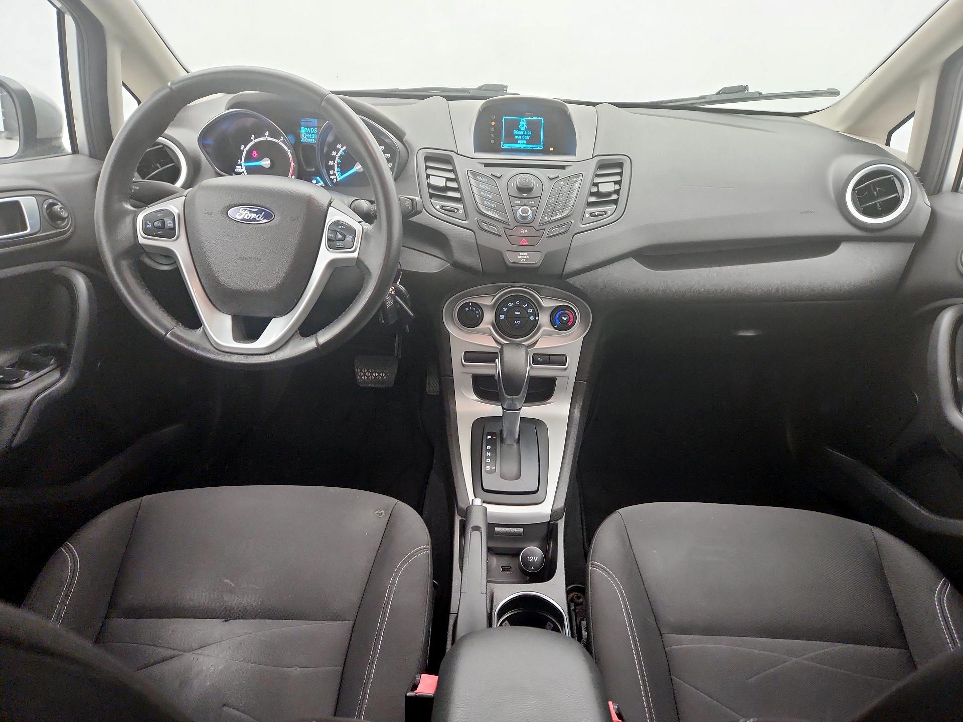 Thumbnail: 2014 Ford Fiesta - 9