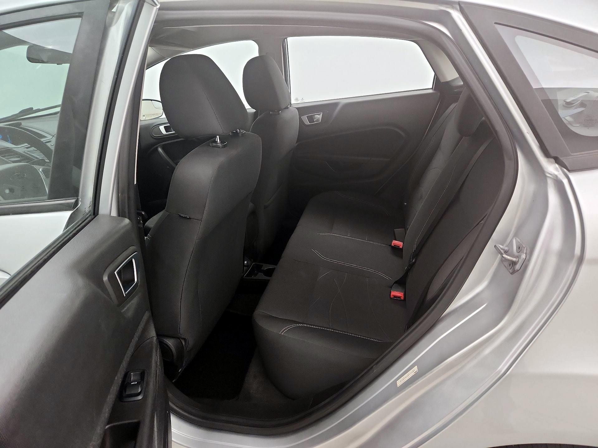 Thumbnail: 2014 Ford Fiesta - 18