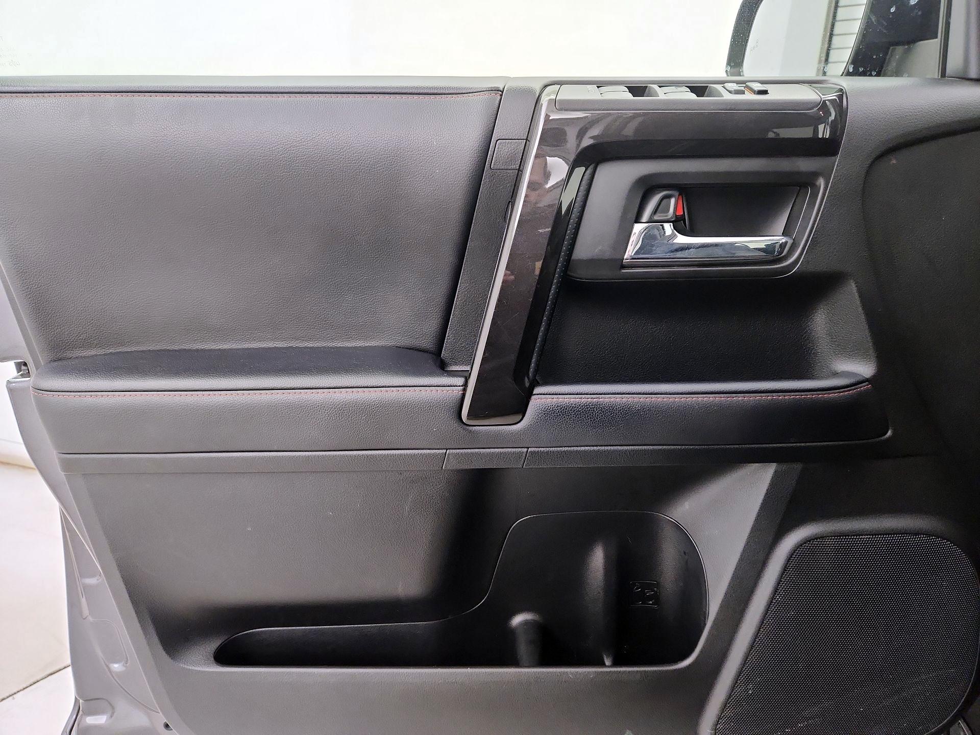 Thumbnail: 2023 Toyota 4Runner - 12