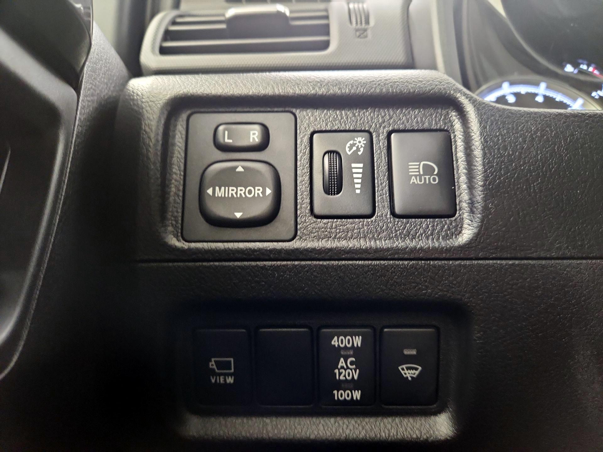 Thumbnail: 2023 Toyota 4Runner - 13