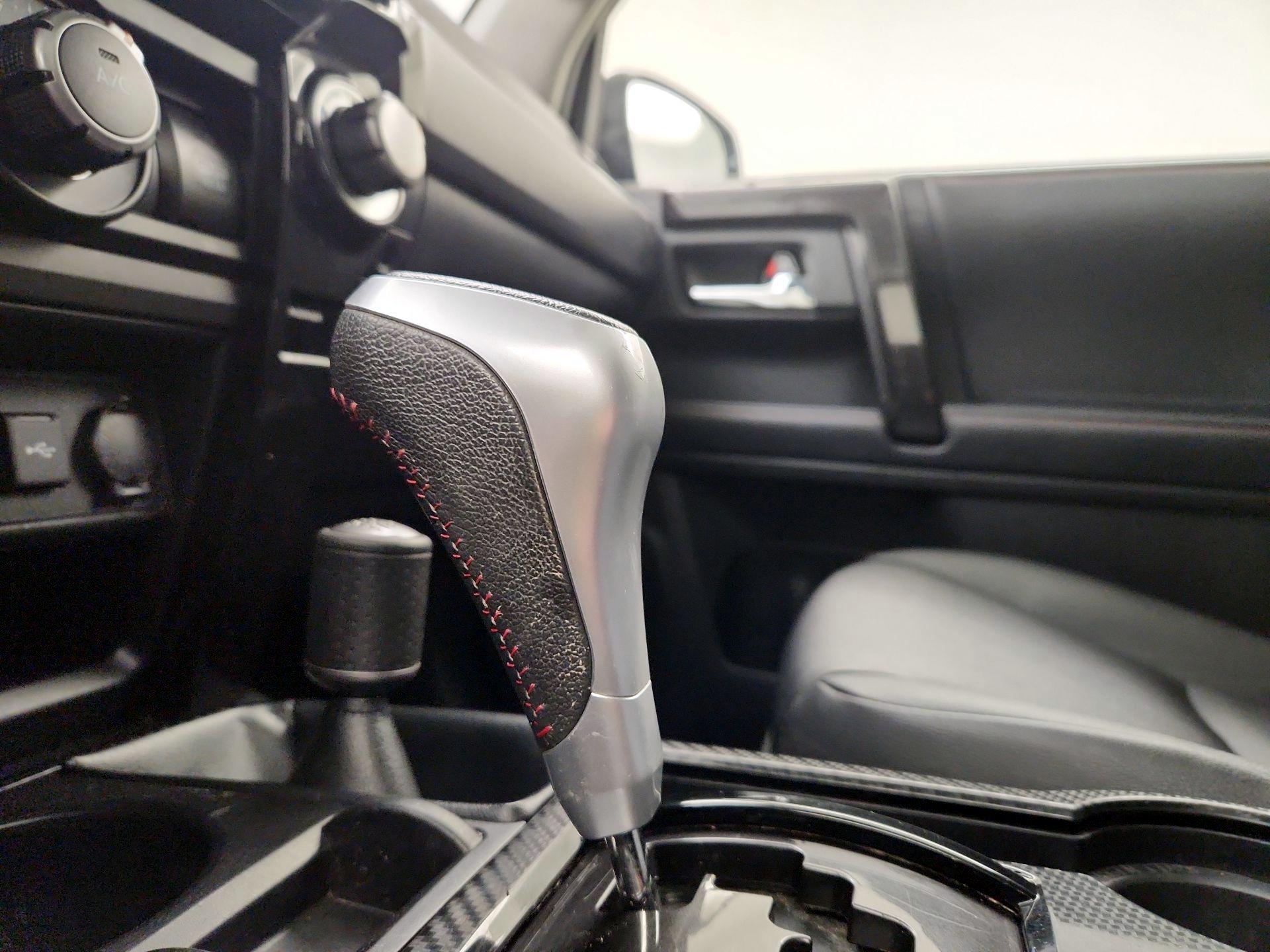 Thumbnail: 2023 Toyota 4Runner - 18