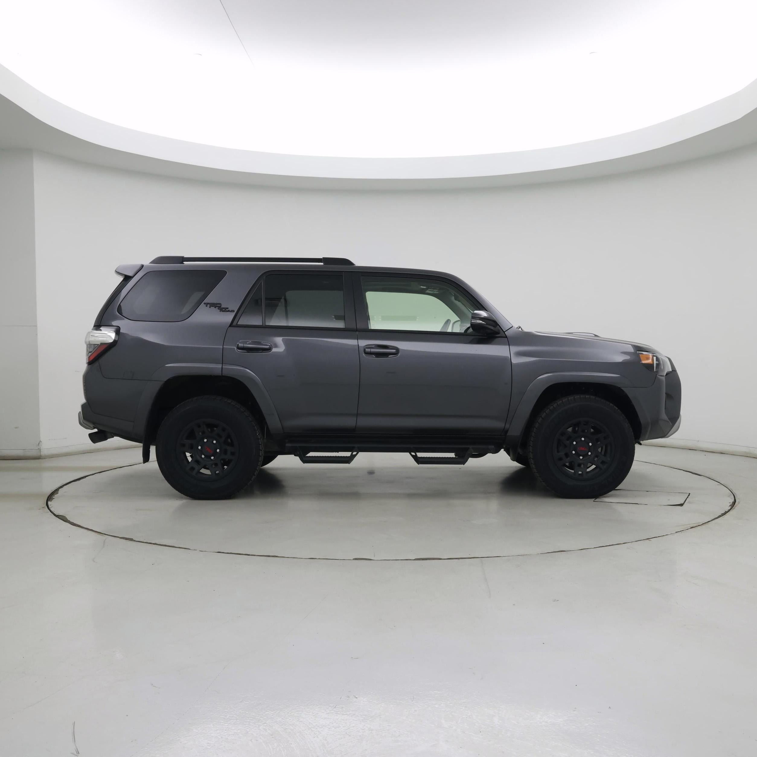 Thumbnail: 2023 Toyota 4Runner - 7