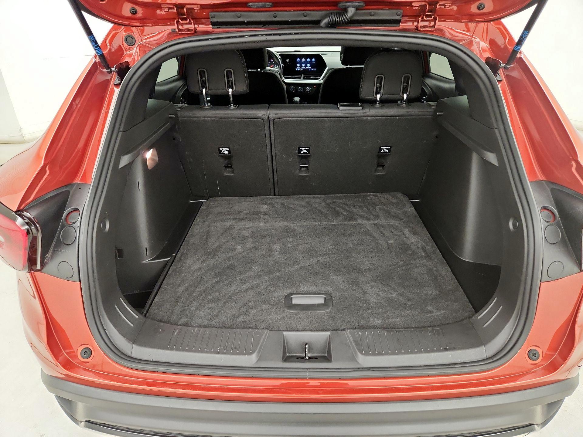 Thumbnail: 2024 Chevrolet Trax - 20