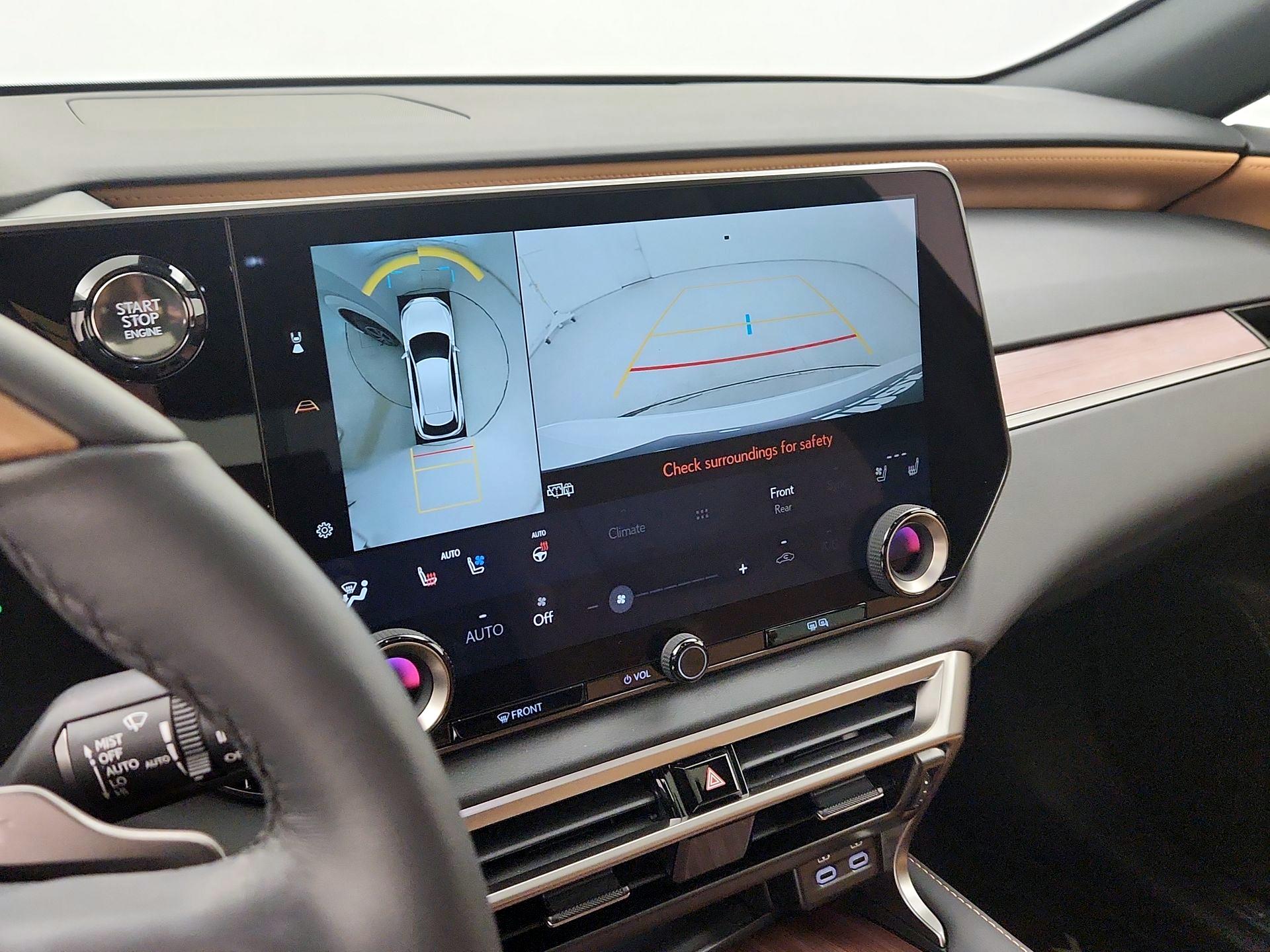 Thumbnail: 2025 Lexus RX - 15