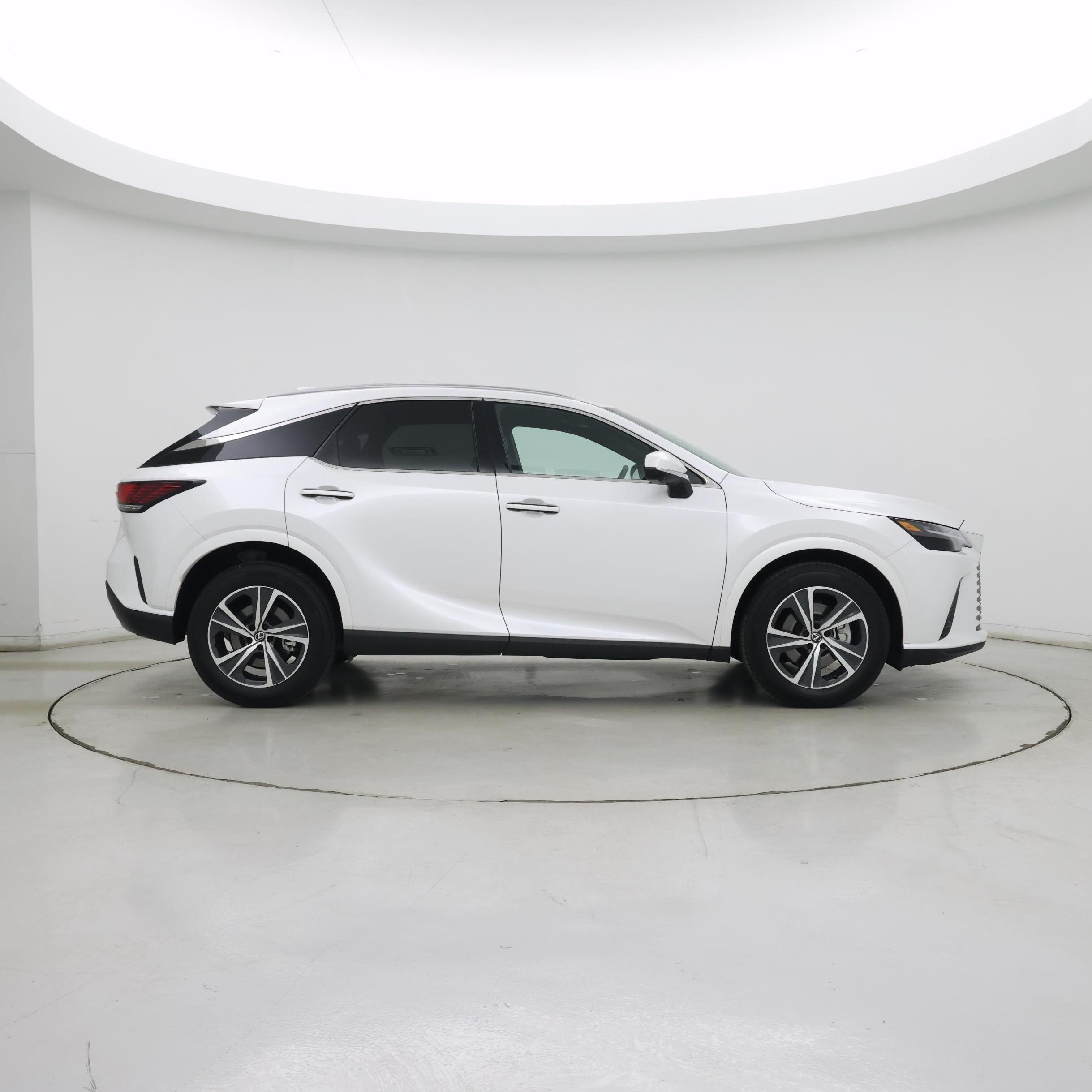 Thumbnail: 2025 Lexus RX - 7