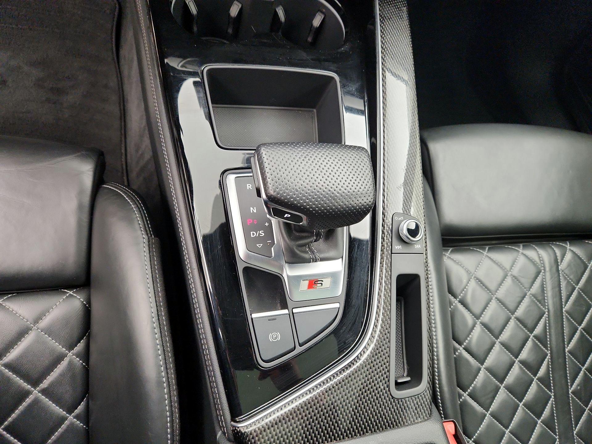 Thumbnail: 2021 Audi S4 - 18