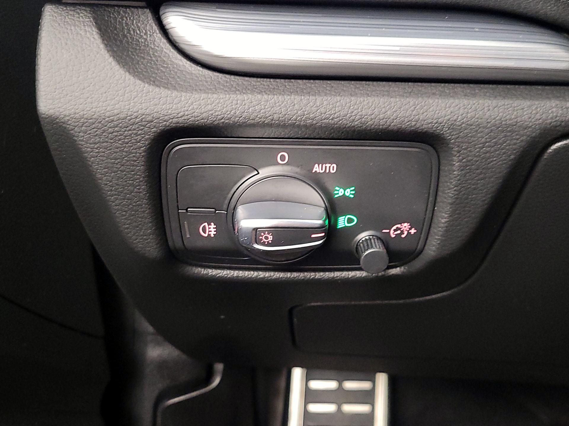 Thumbnail: 2015 Audi A3 - 13