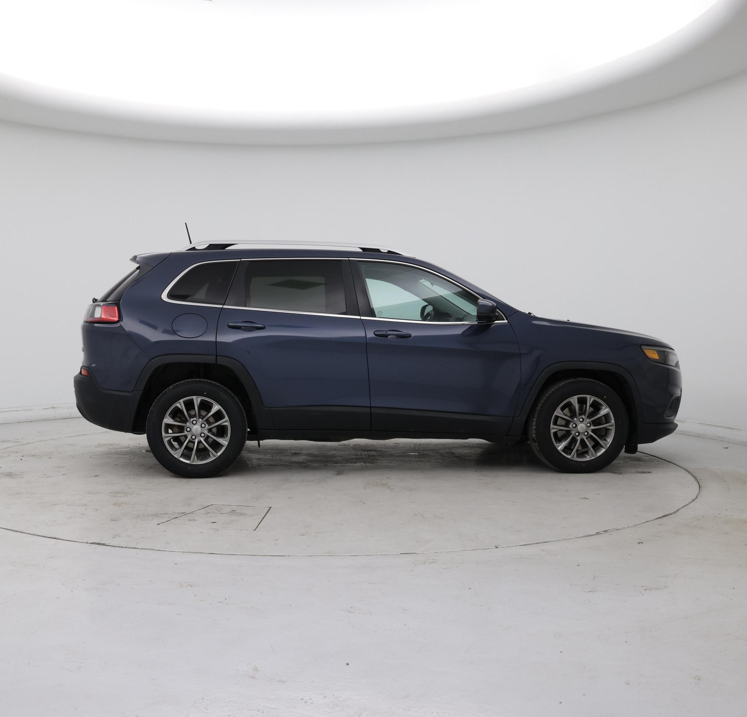 Thumbnail: 2019 Jeep Cherokee - 7