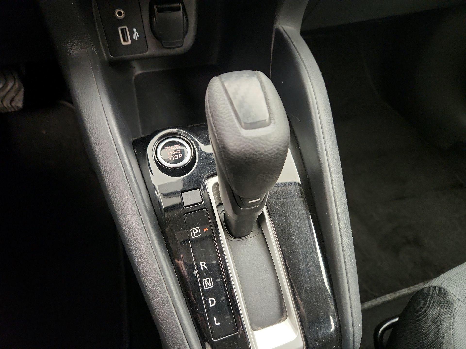 Thumbnail: 2020 Nissan Versa - 17