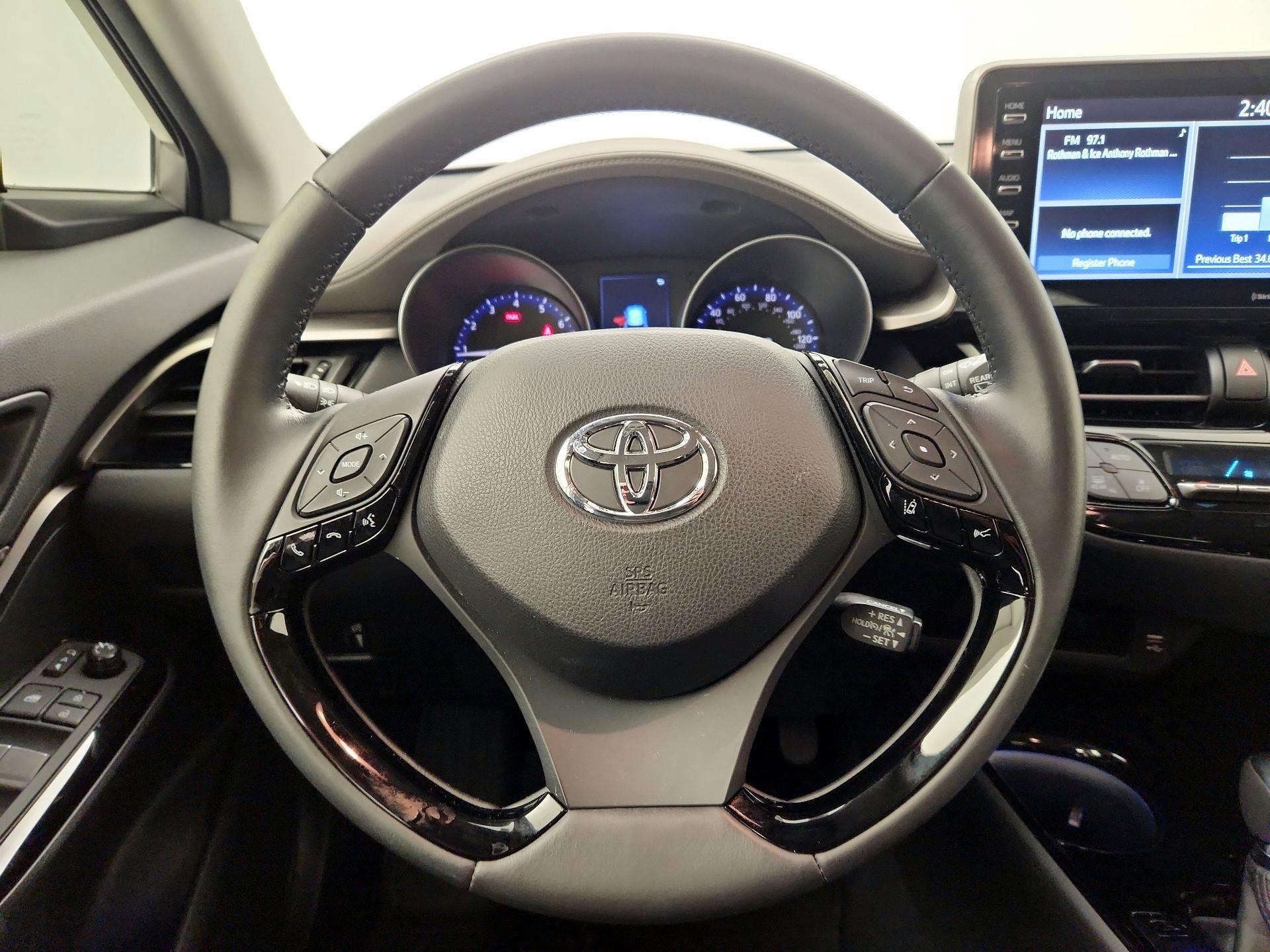 Thumbnail: 2020 Toyota C-HR - 10