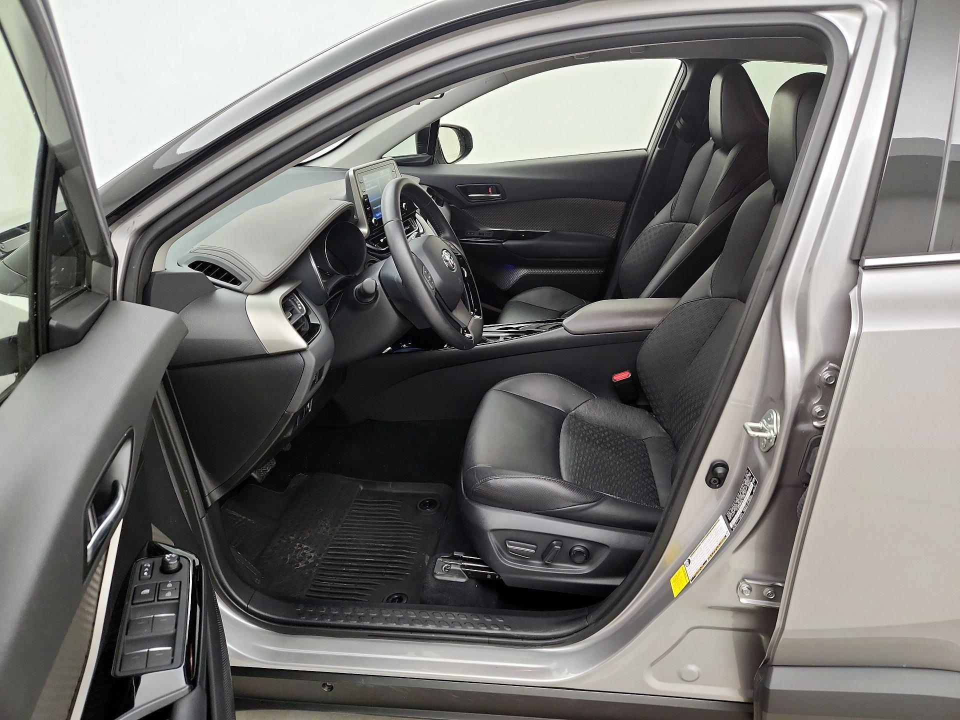 Thumbnail: 2020 Toyota C-HR - 11