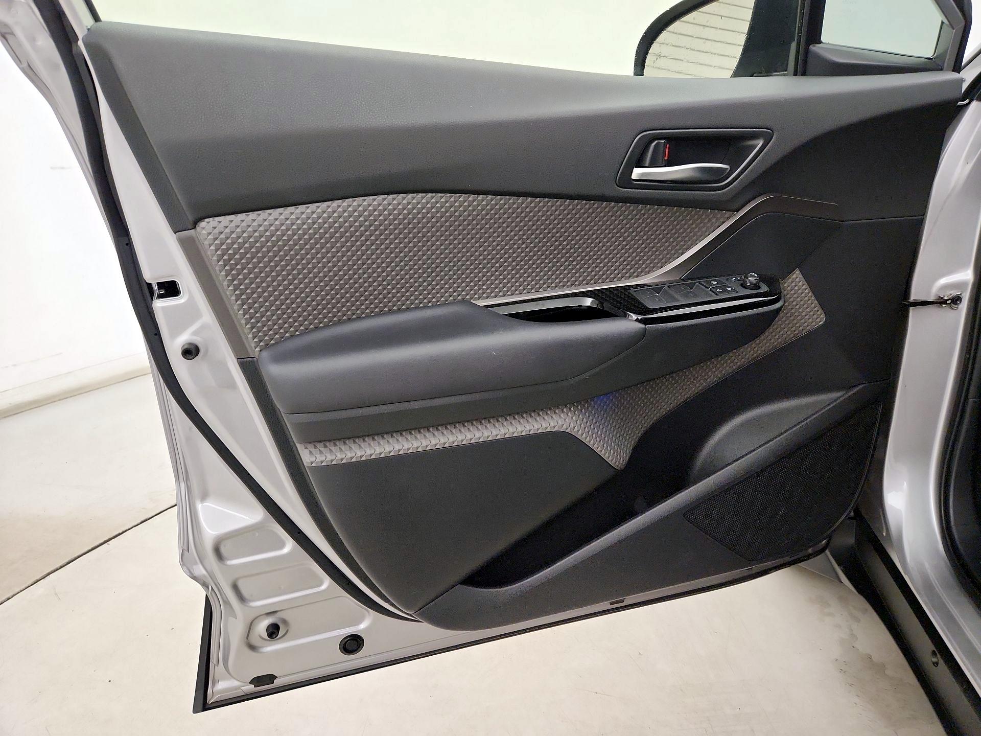 Thumbnail: 2020 Toyota C-HR - 12