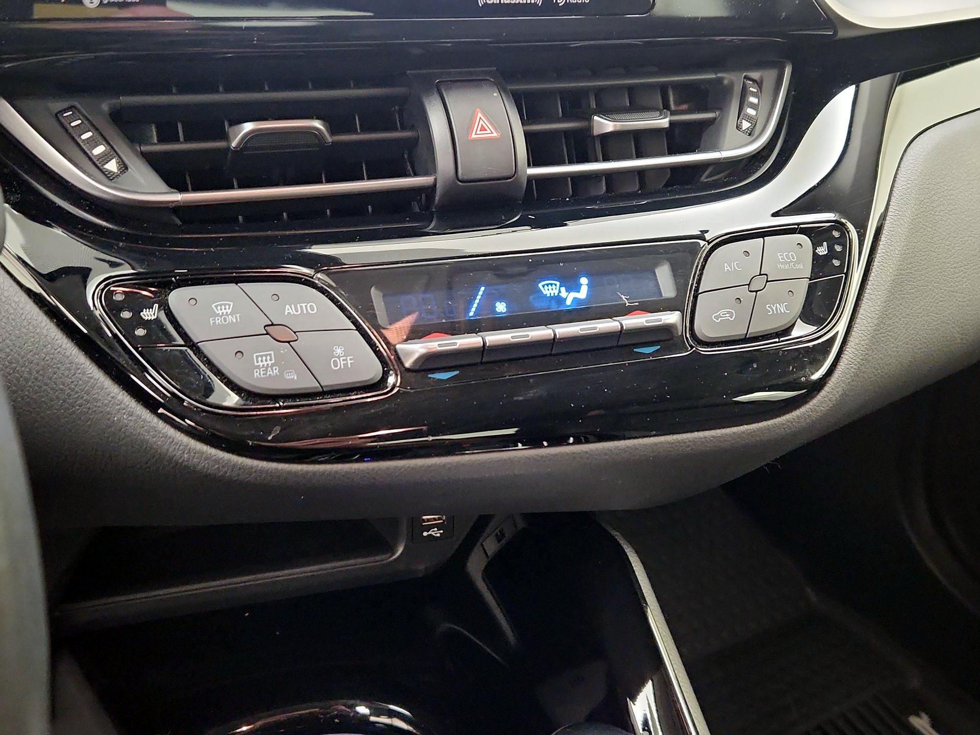 Thumbnail: 2020 Toyota C-HR - 16