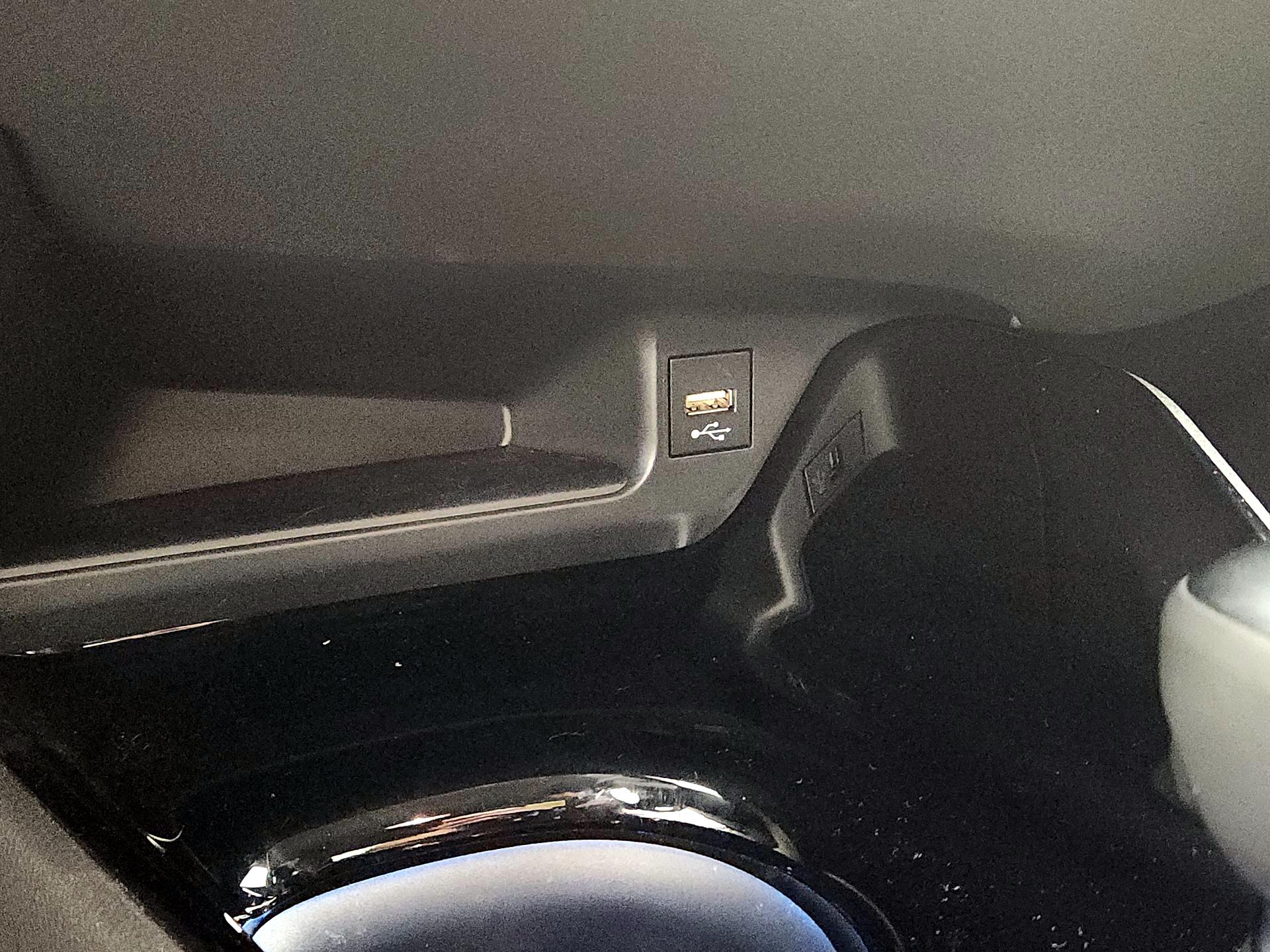 Thumbnail: 2020 Toyota C-HR - 18