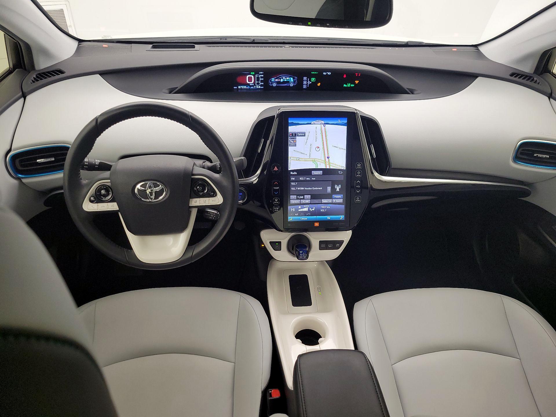 Thumbnail: 2018 Toyota Prius Prime - 9