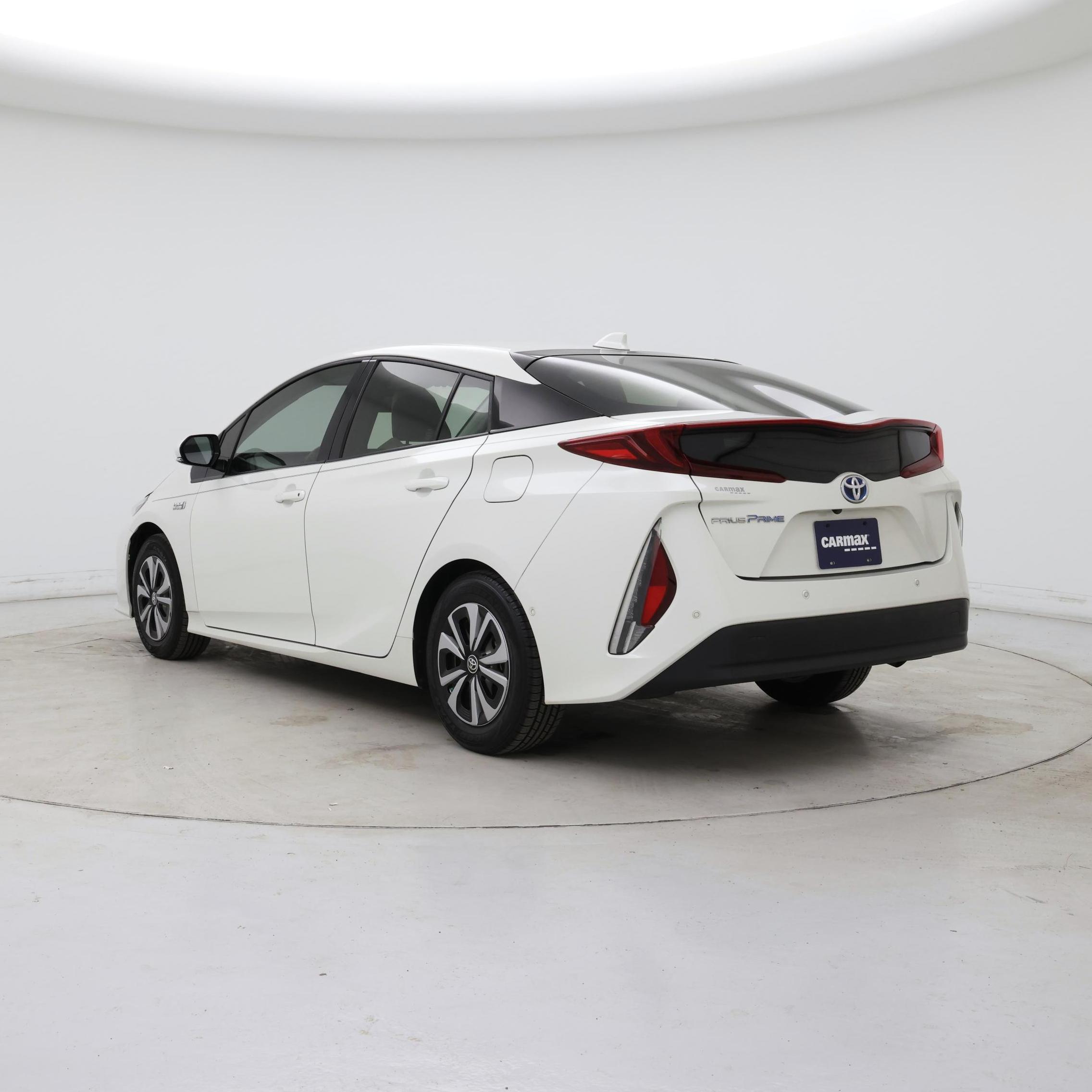 Thumbnail: 2018 Toyota Prius Prime - 2