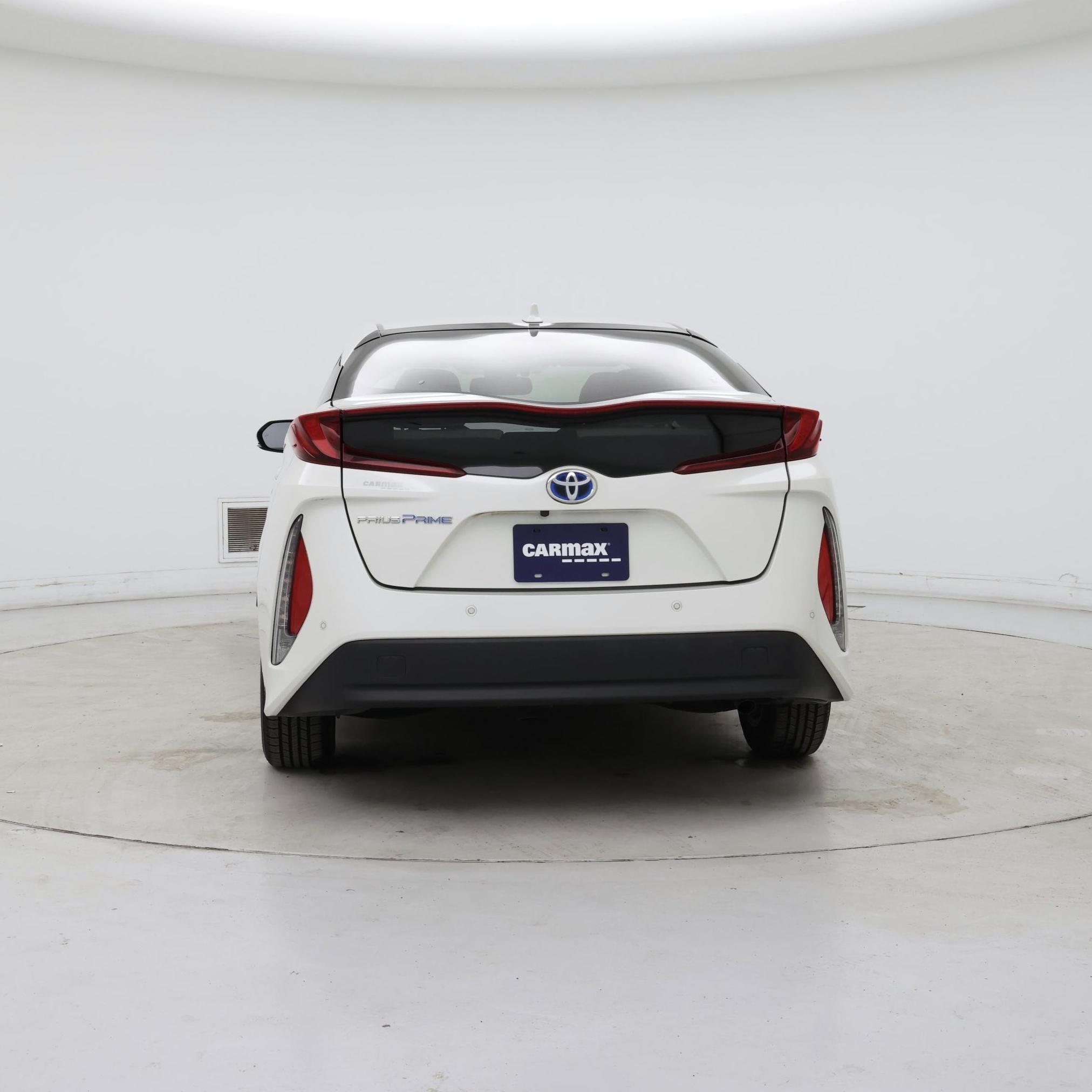 Thumbnail: 2018 Toyota Prius Prime - 6