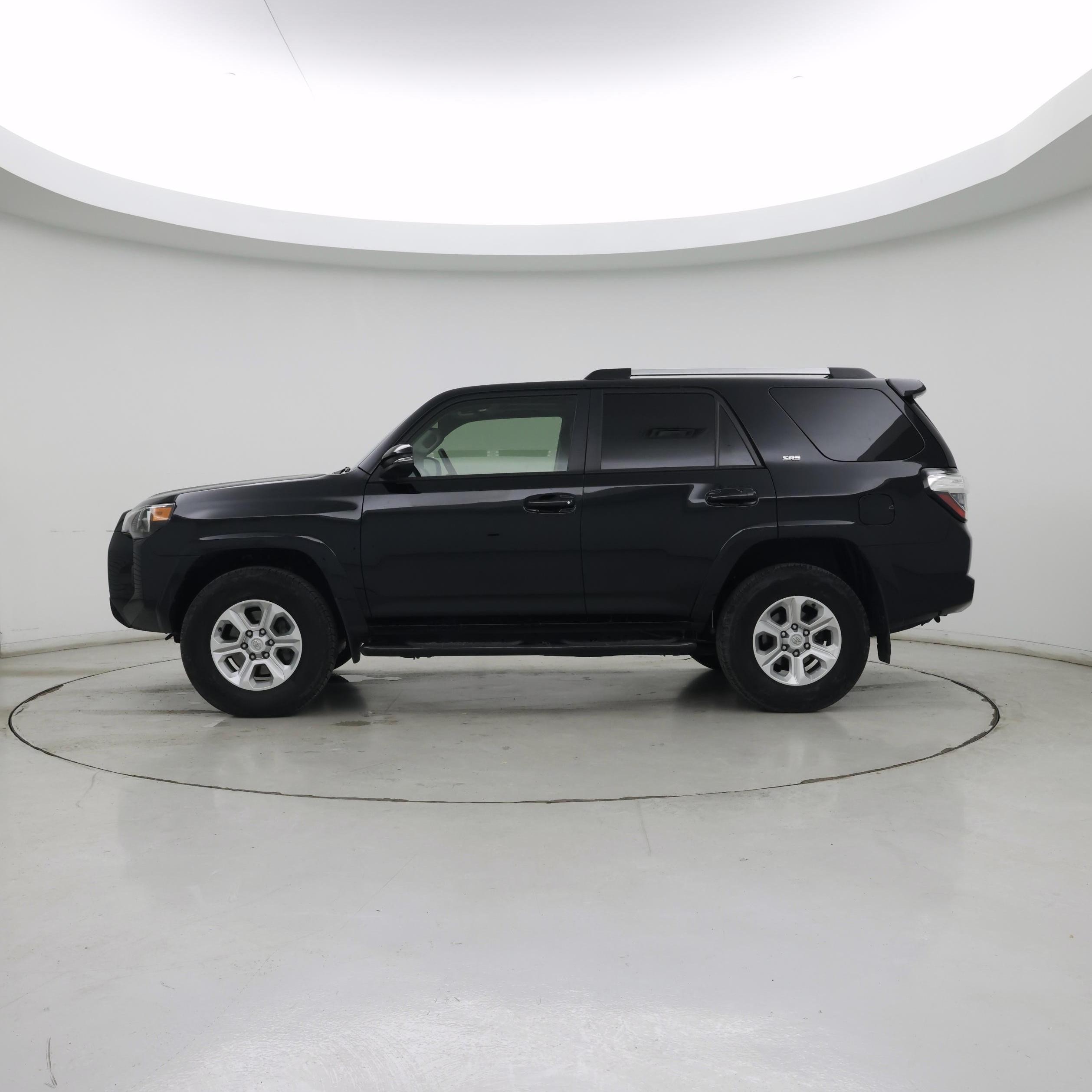 Thumbnail: 2024 Toyota 4Runner - 3