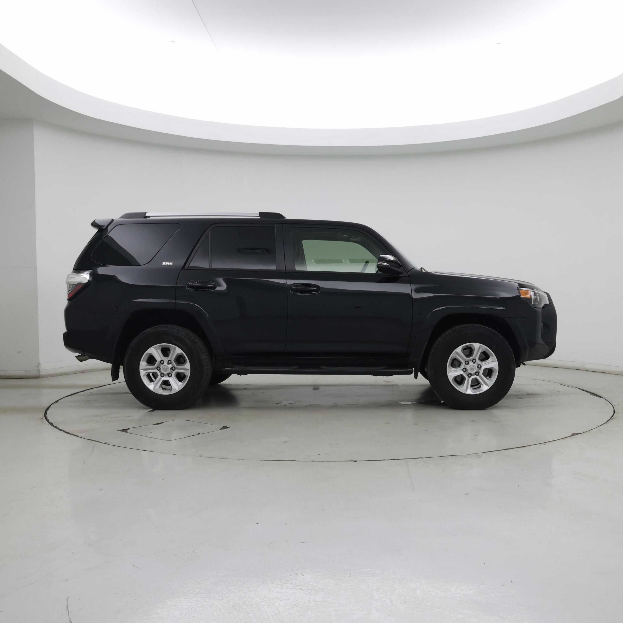 Thumbnail: 2024 Toyota 4Runner - 7