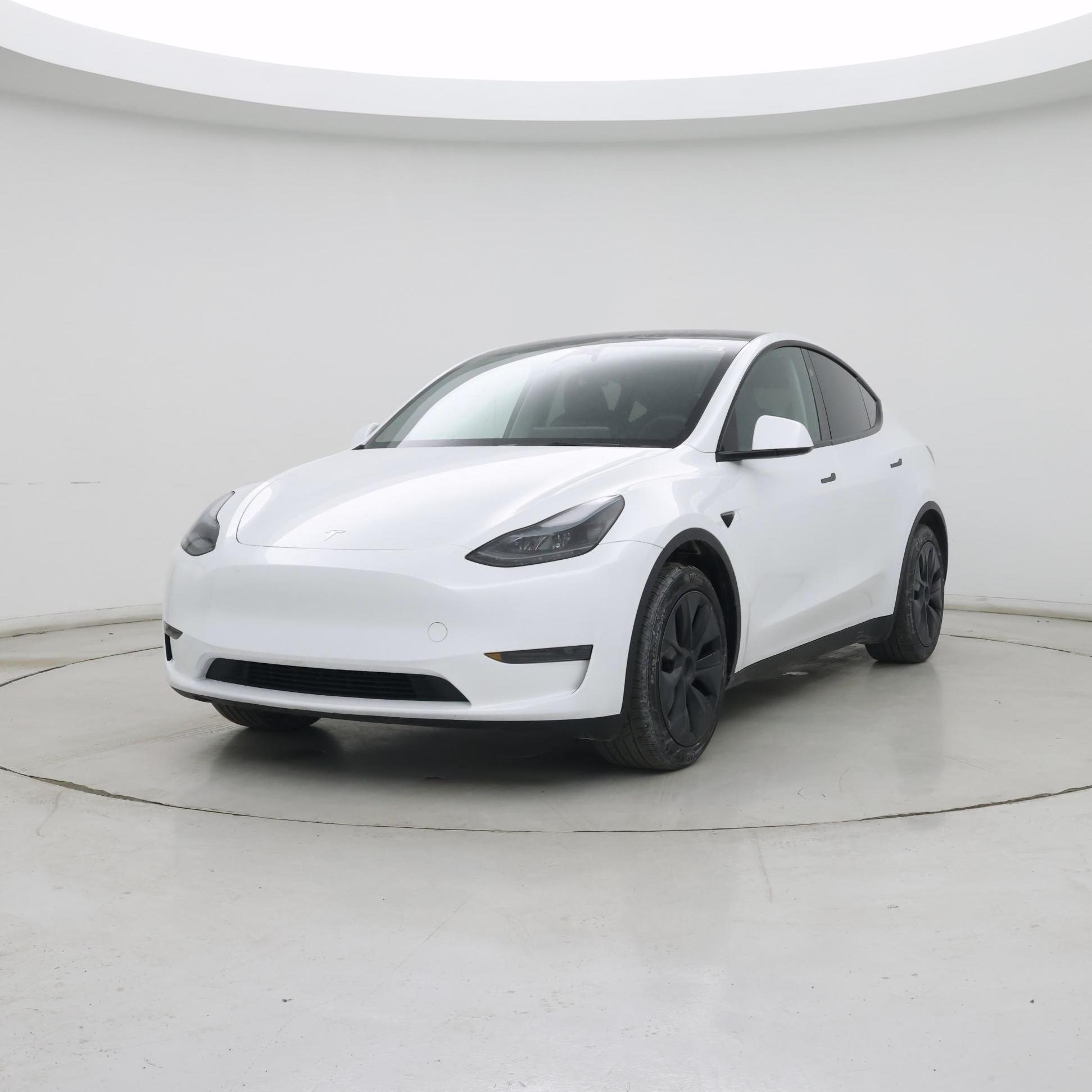 Thumbnail: 2025 Tesla Model Y - 4