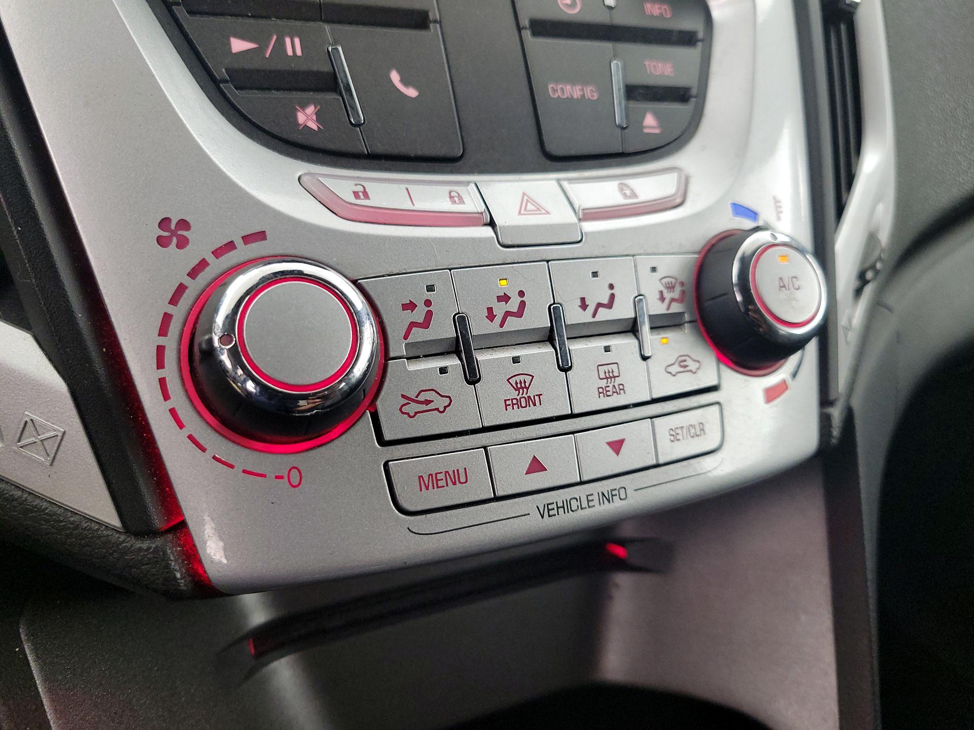 Thumbnail: 2014 GMC Terrain - 15