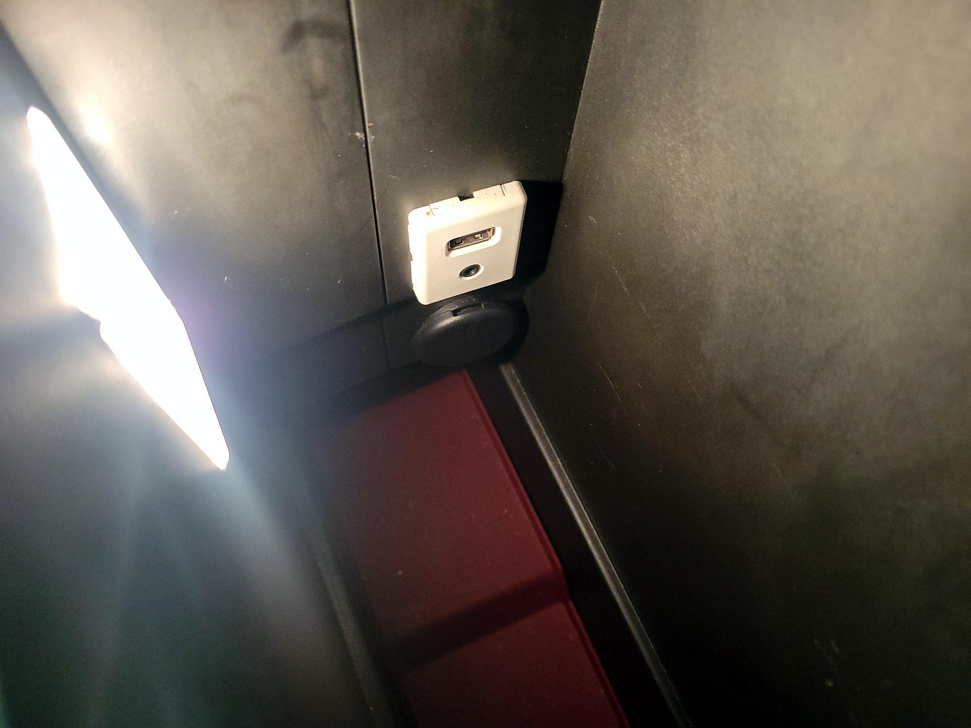 Thumbnail: 2014 GMC Terrain - 17