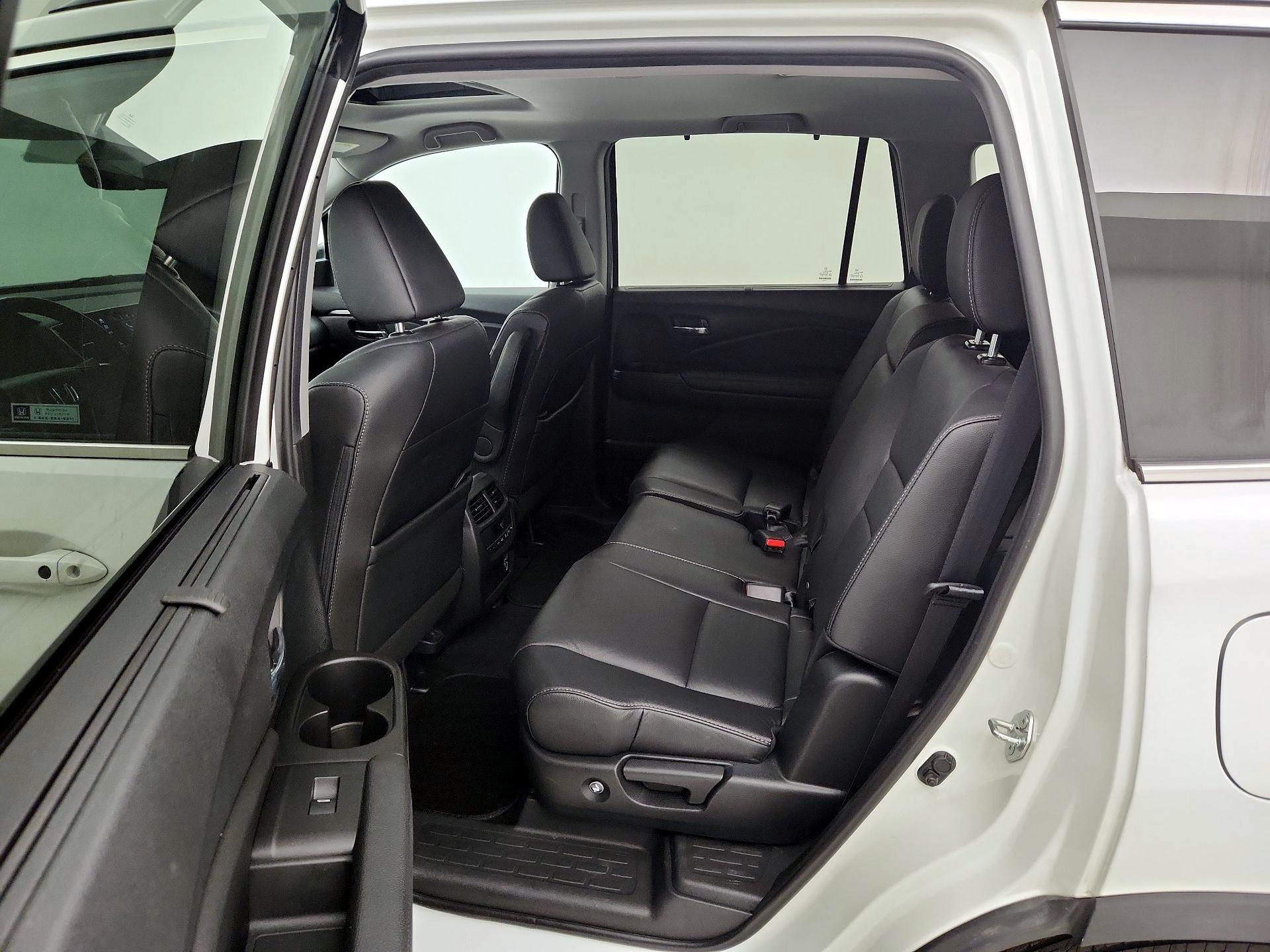 Thumbnail: 2022 Honda Pilot - 20