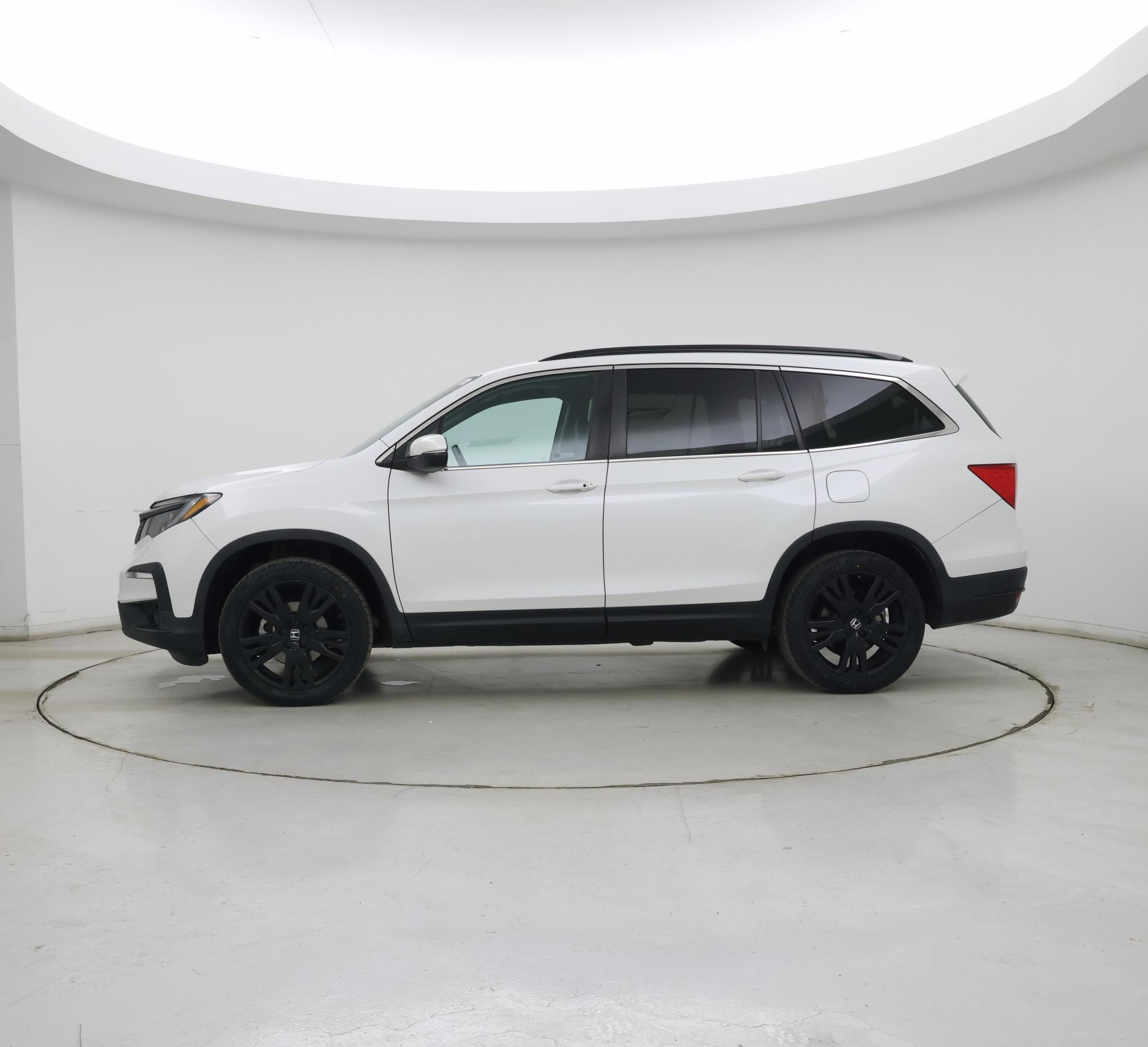 Thumbnail: 2022 Honda Pilot - 3