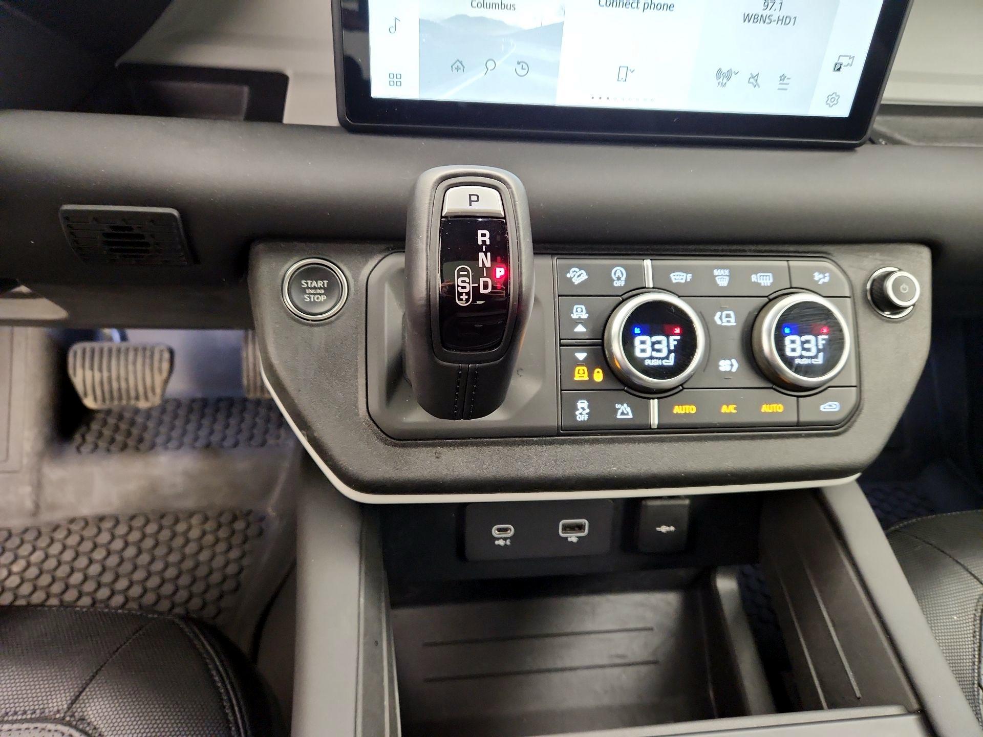 Thumbnail: 2024 Land Rover Defender - 18