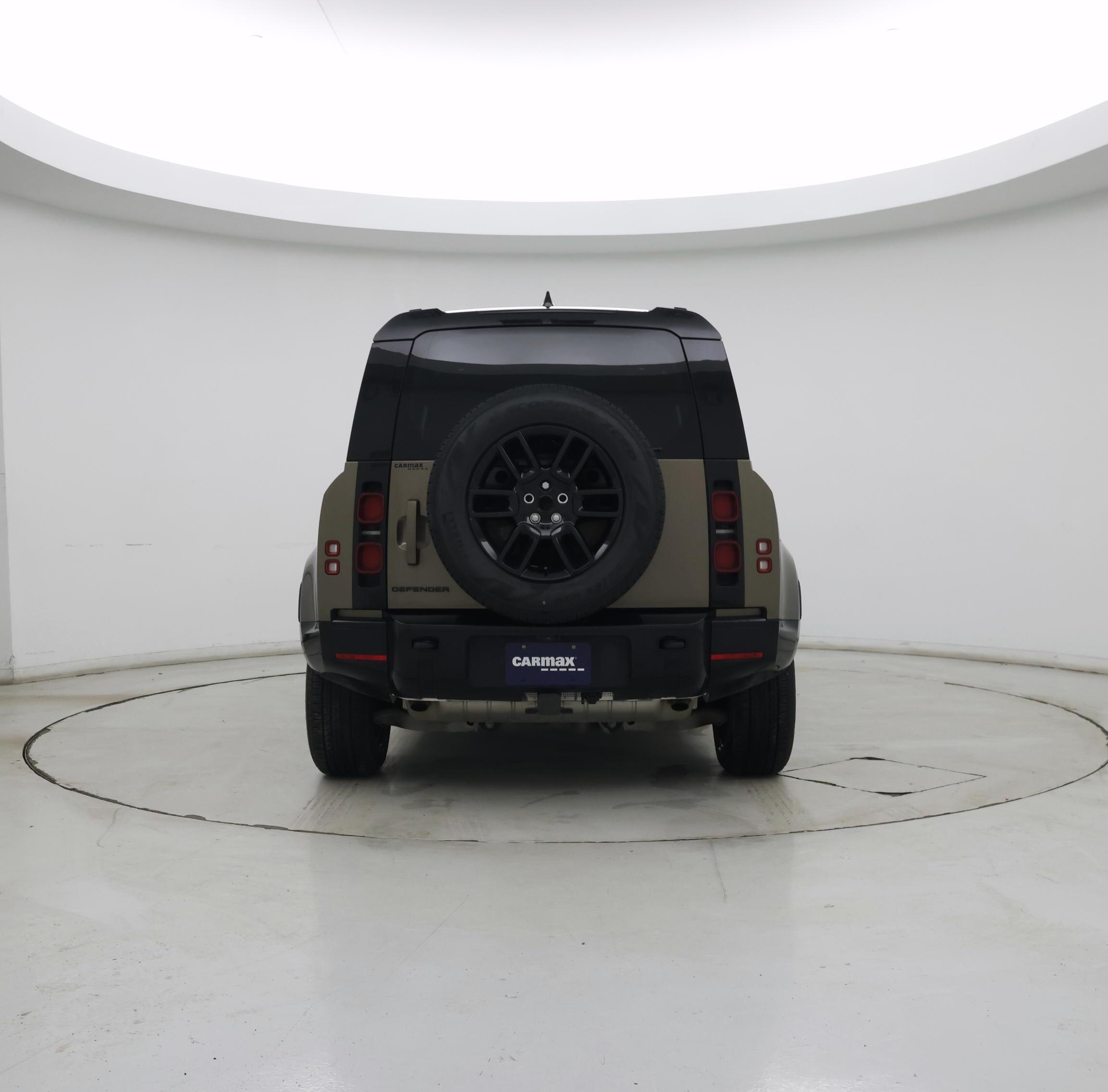 Thumbnail: 2024 Land Rover Defender - 6