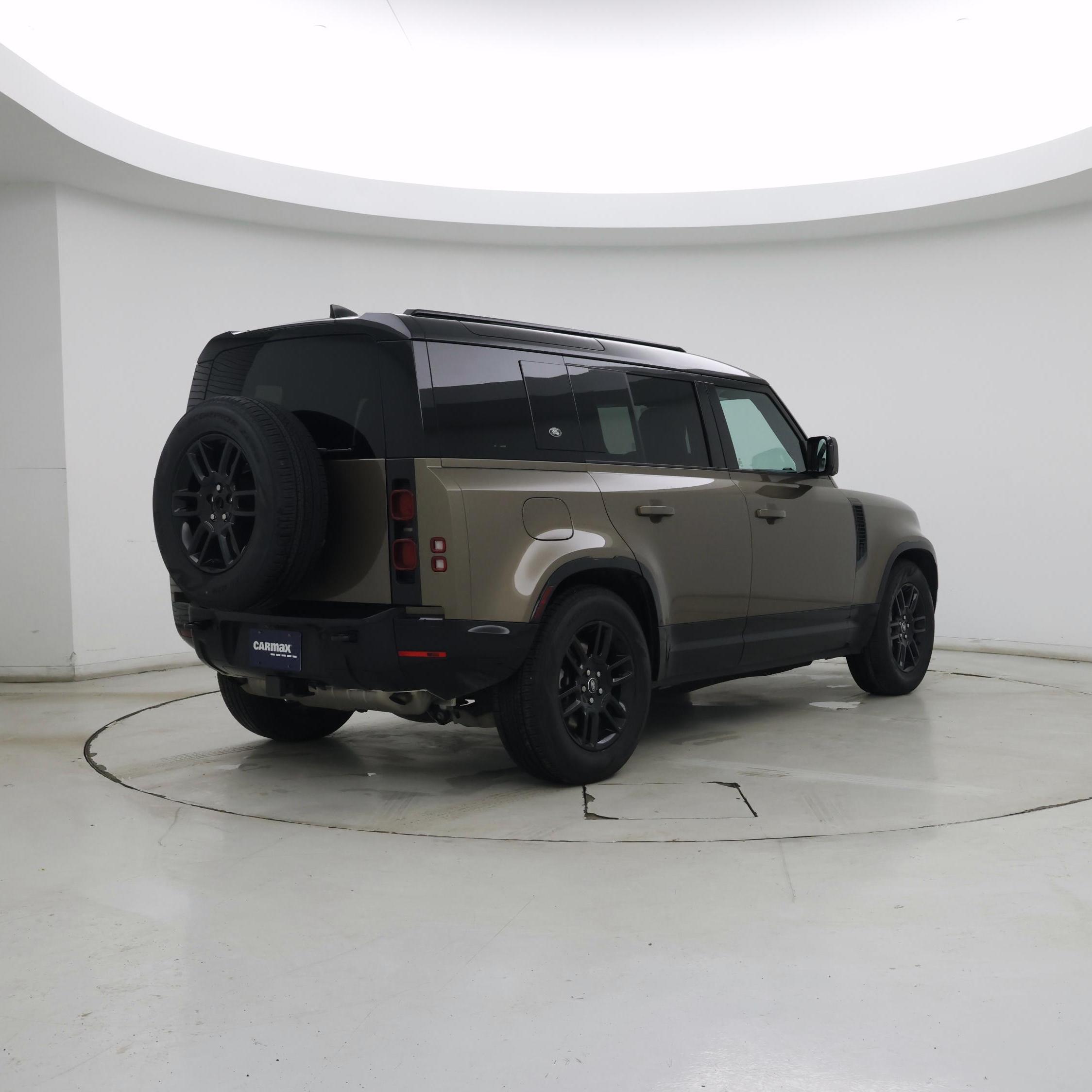 Thumbnail: 2024 Land Rover Defender - 8