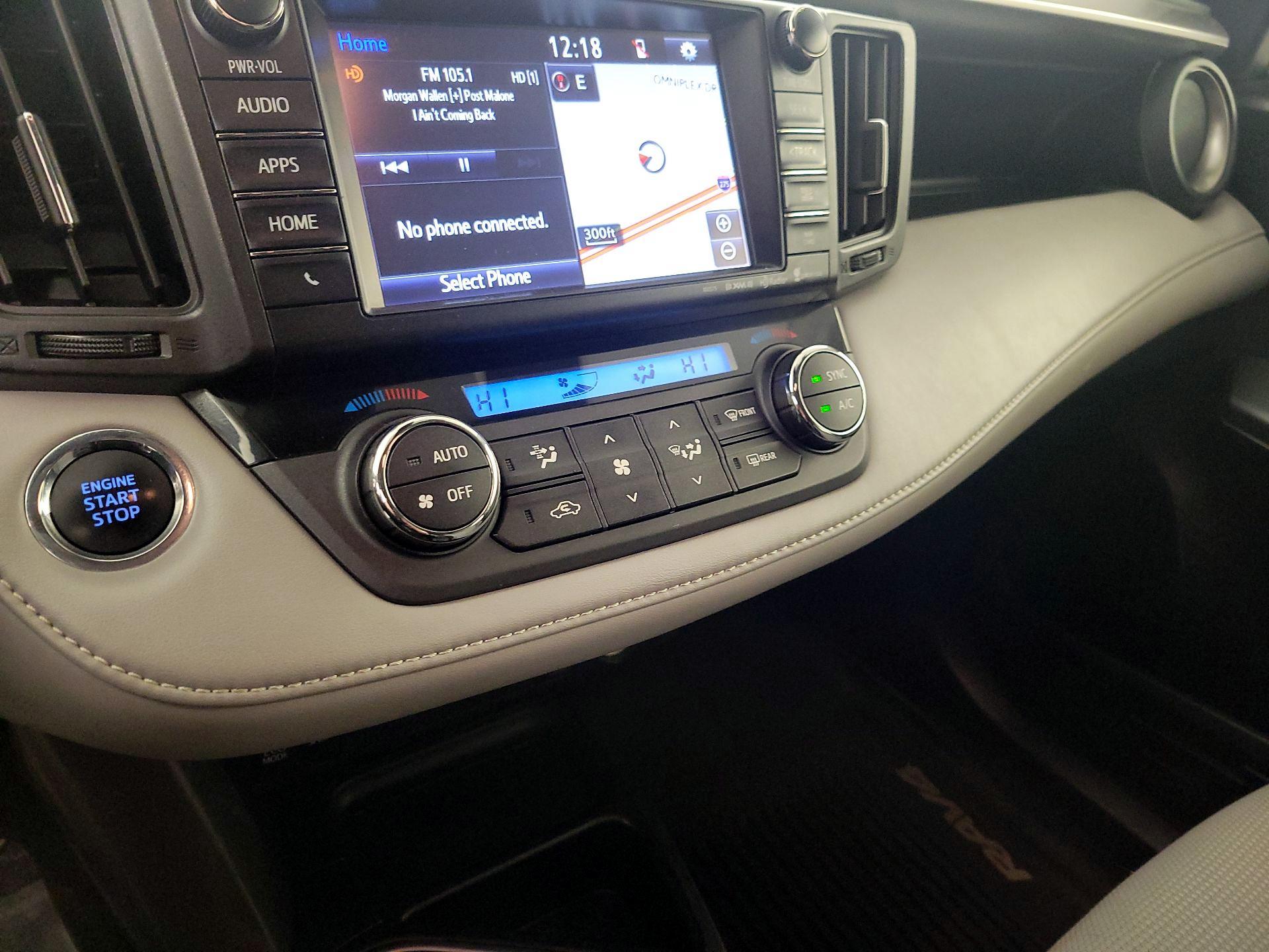 Thumbnail: 2017 Toyota RAV4 - 17