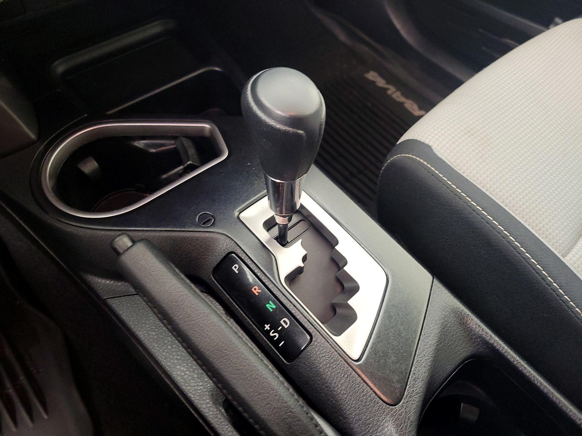 Thumbnail: 2017 Toyota RAV4 - 18