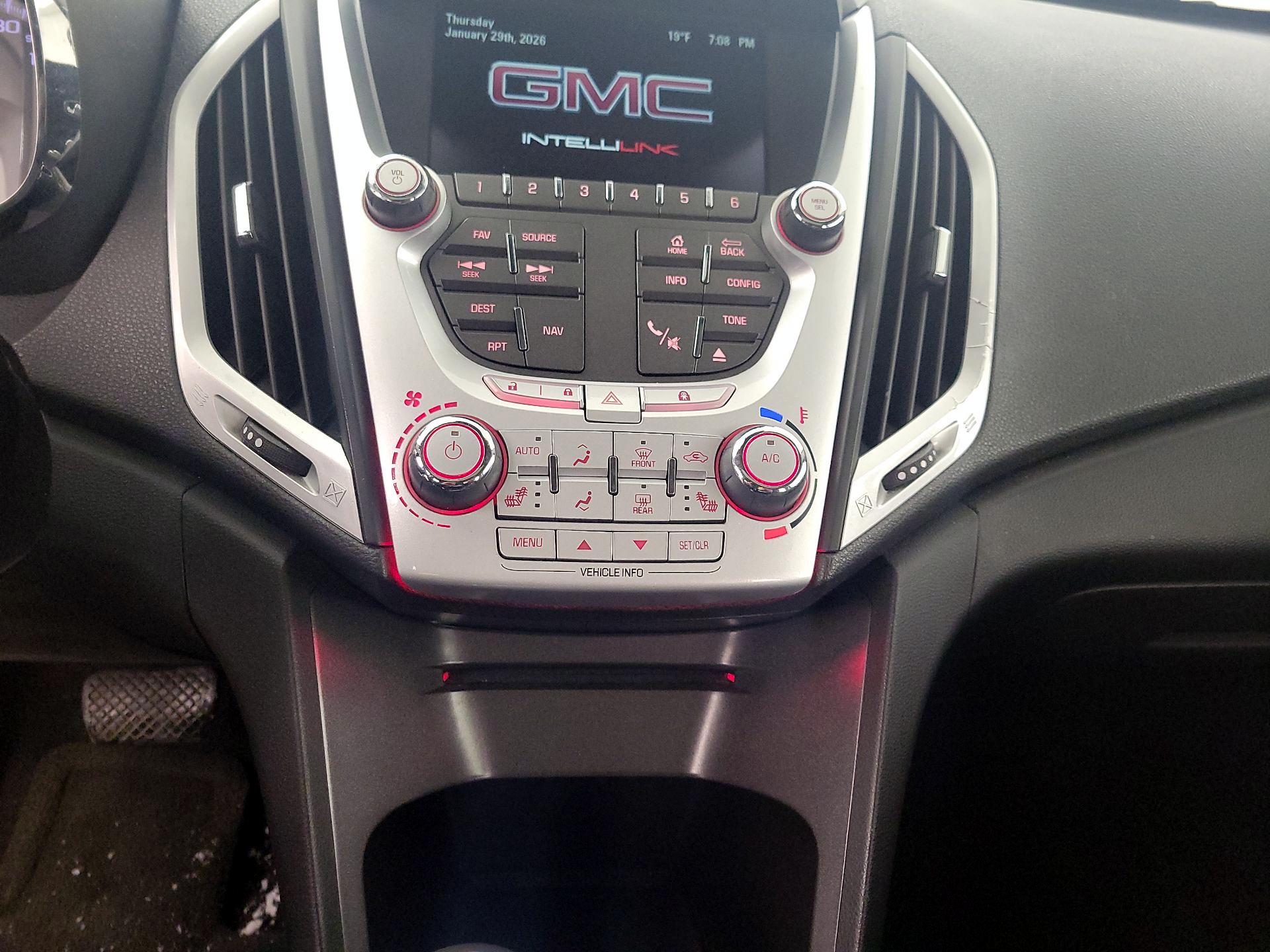 Thumbnail: 2015 GMC Terrain - 16