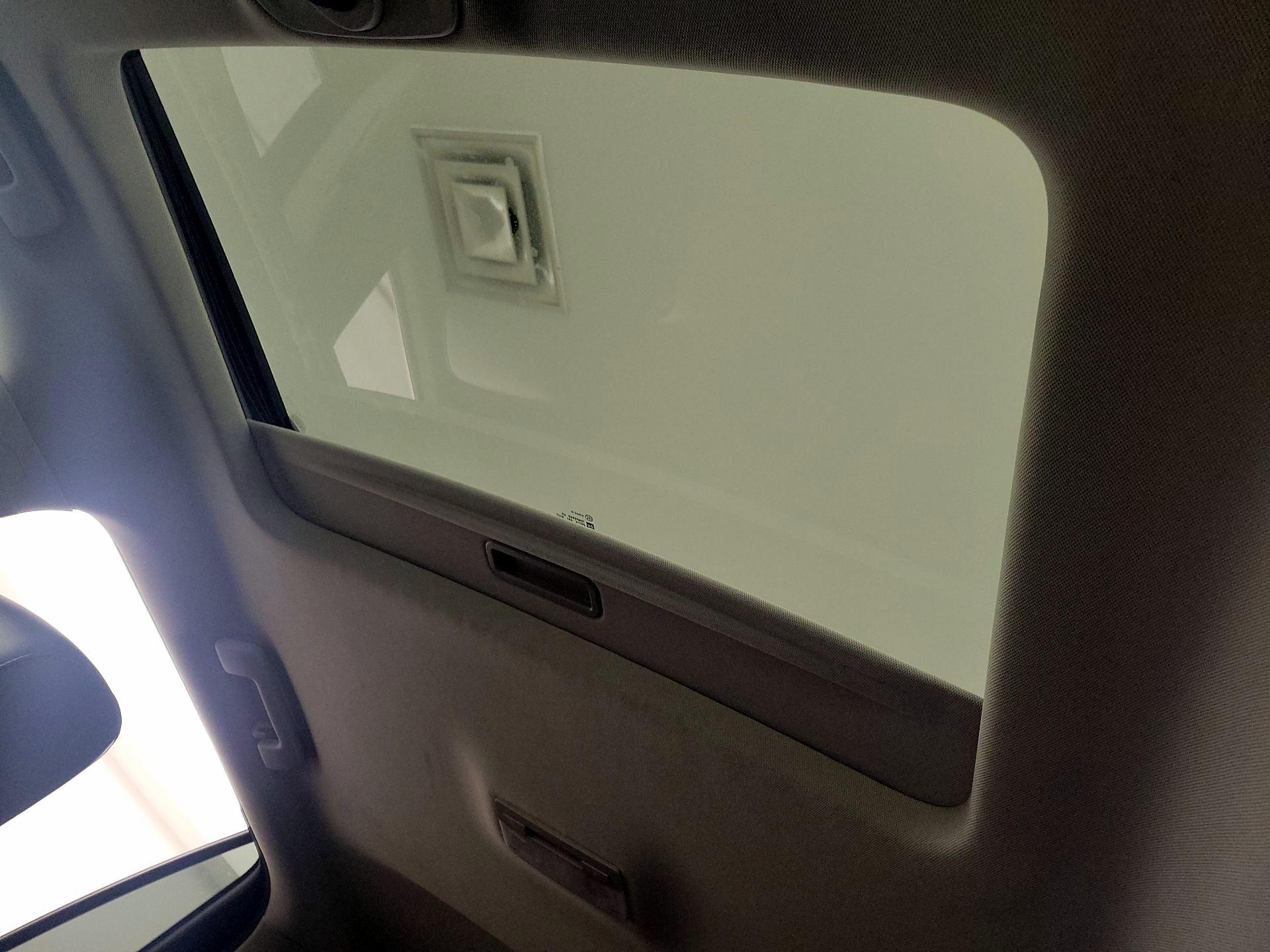 Thumbnail: 2015 GMC Terrain - 18