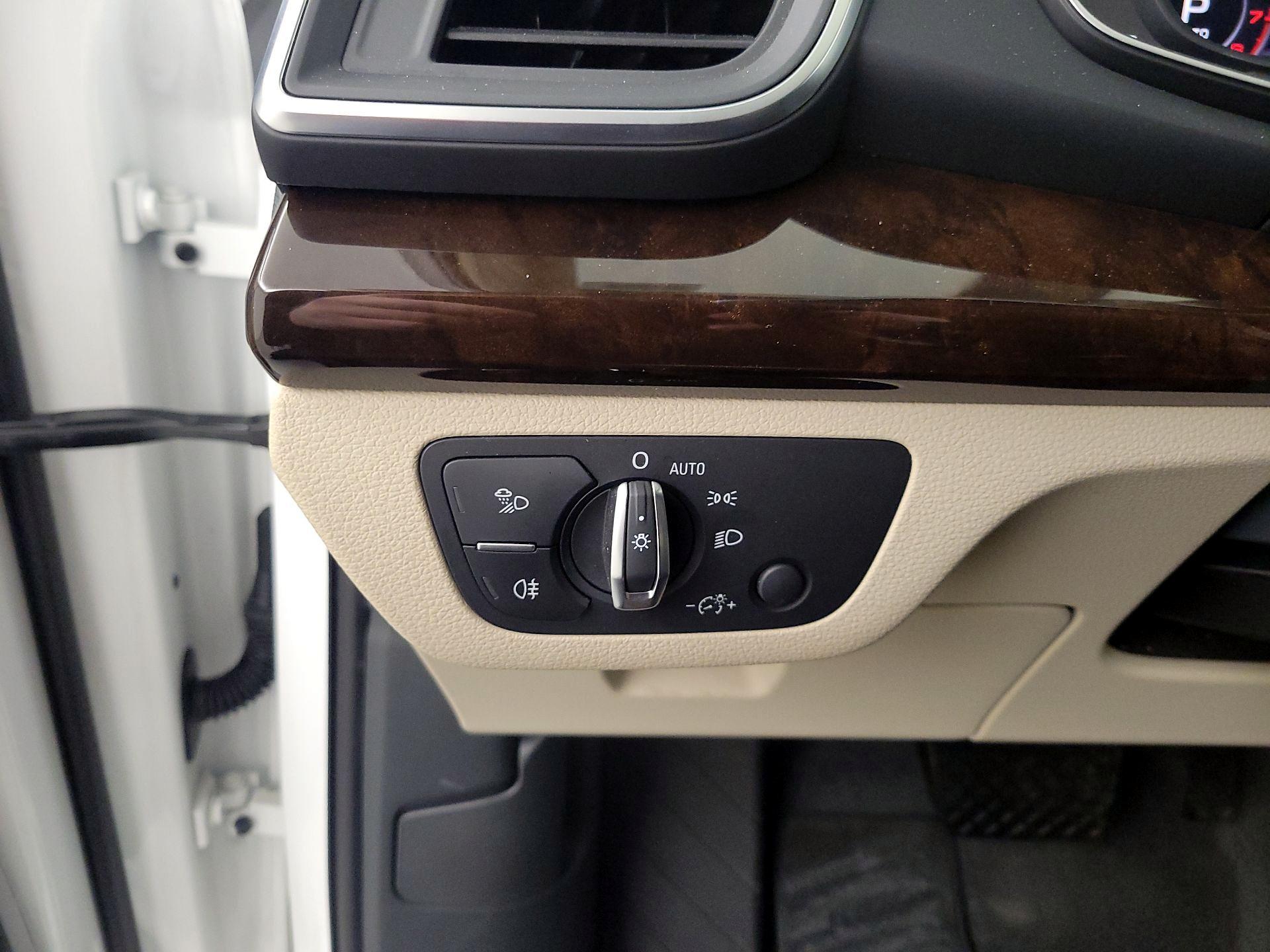 Thumbnail: 2018 Audi Q5 - 13