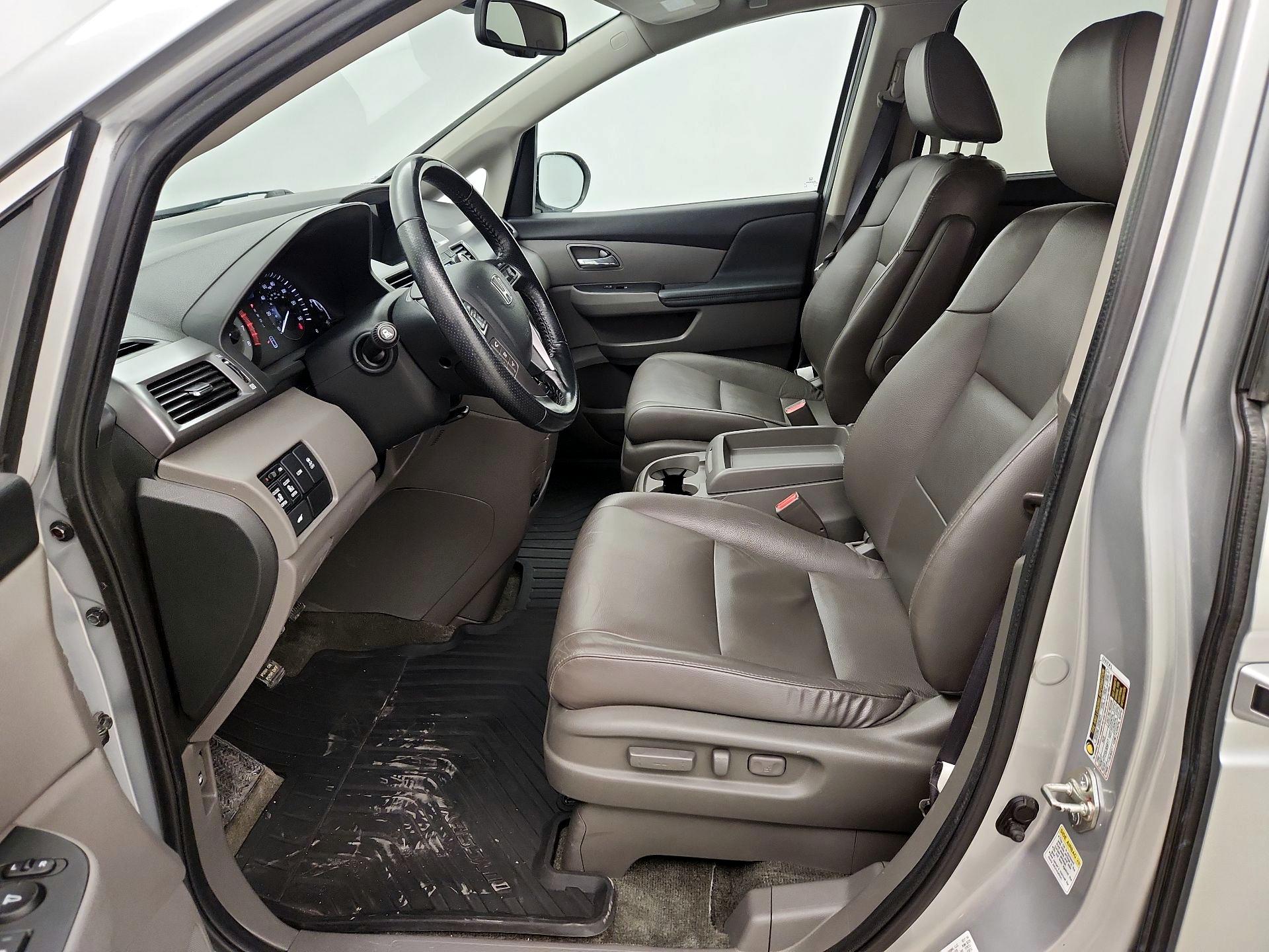 Thumbnail: 2014 Honda Odyssey - 11