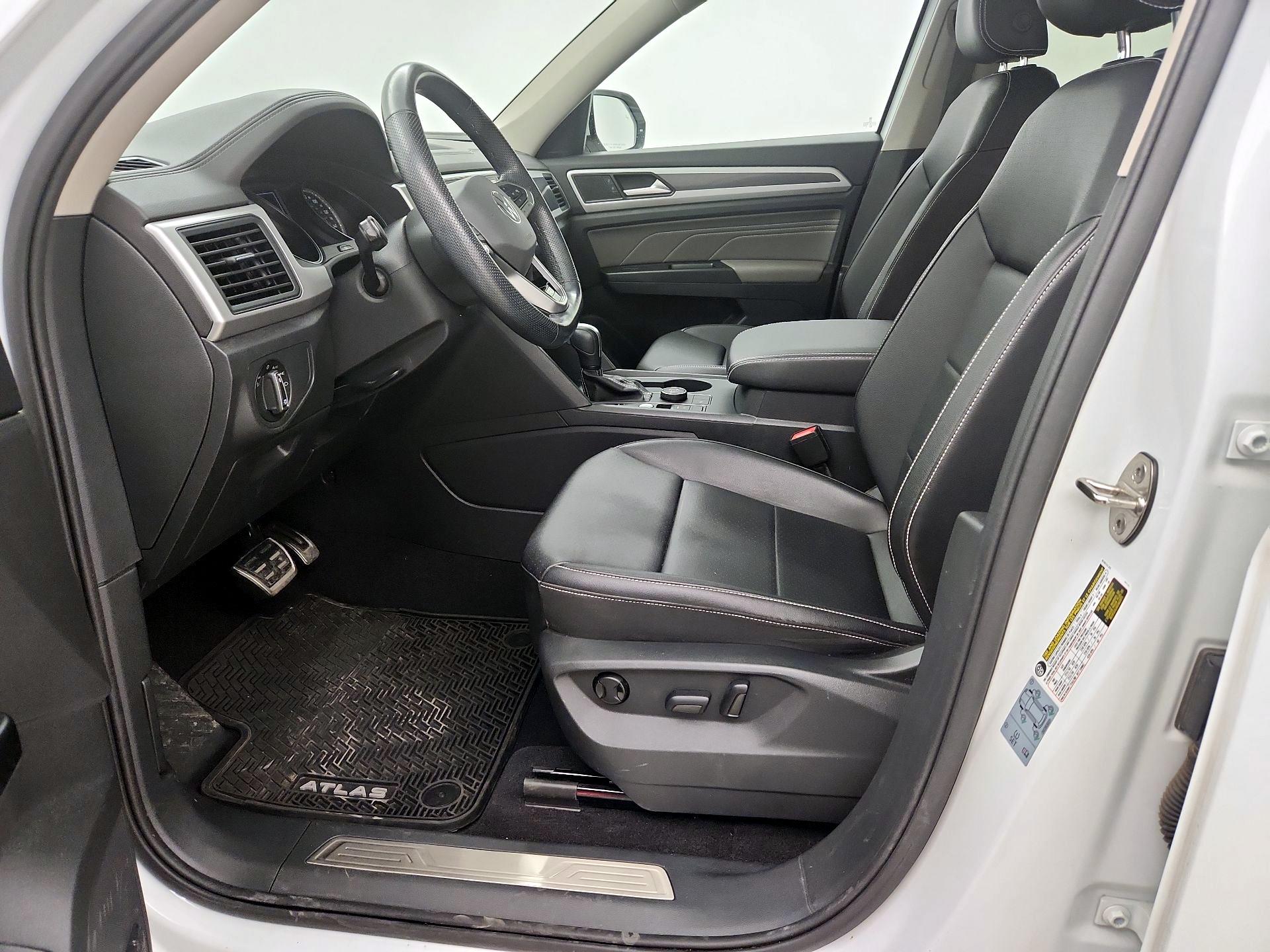 Thumbnail: 2021 Volkswagen Atlas - 11