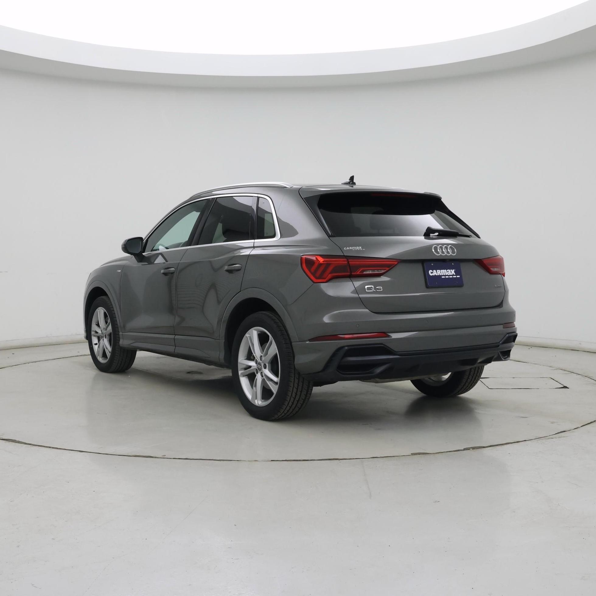 Thumbnail: 2020 Audi Q3 - 2