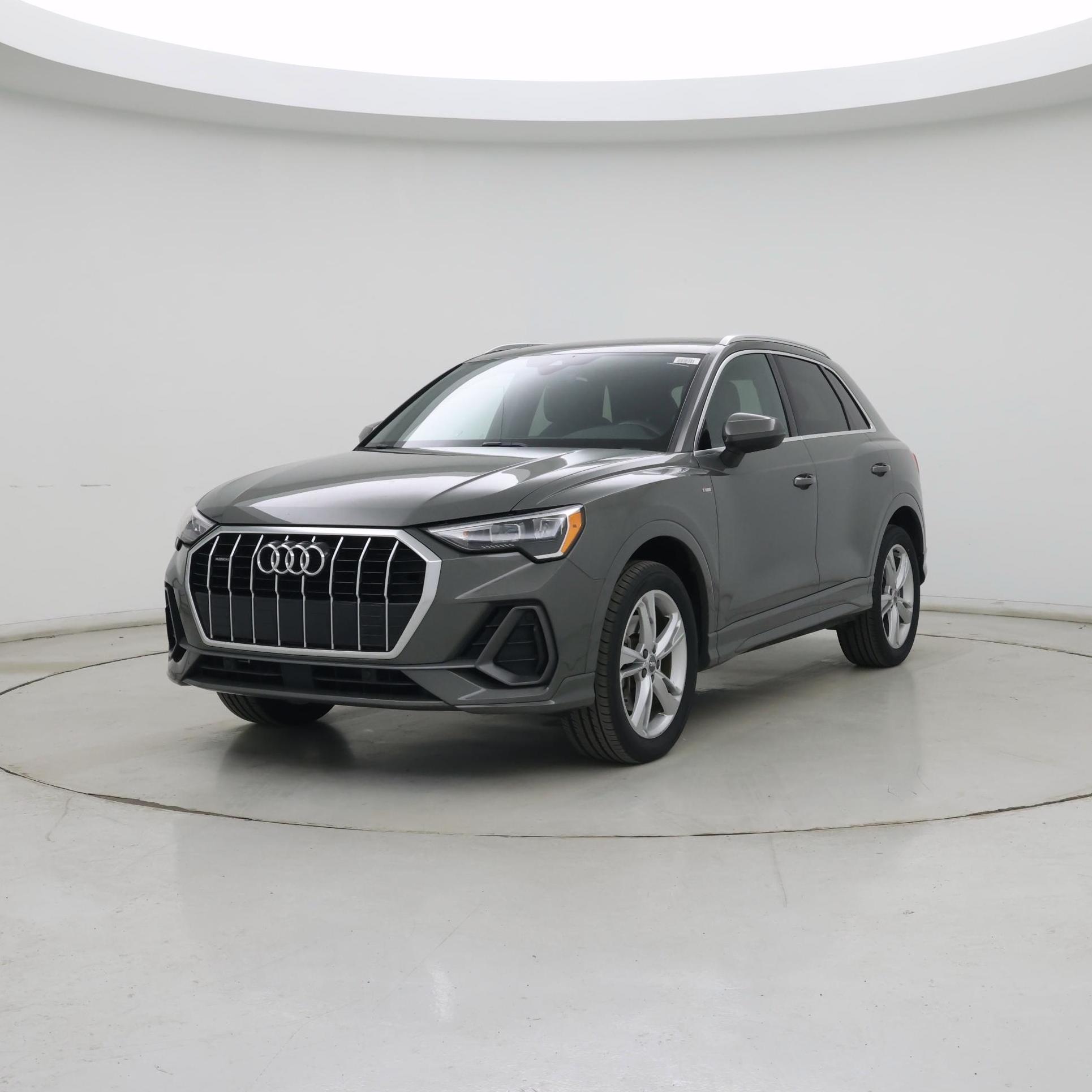 Thumbnail: 2020 Audi Q3 - 4