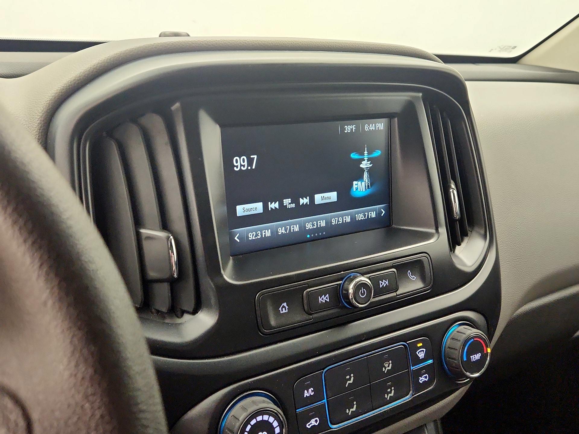 Thumbnail: 2018 Chevrolet Colorado - 15