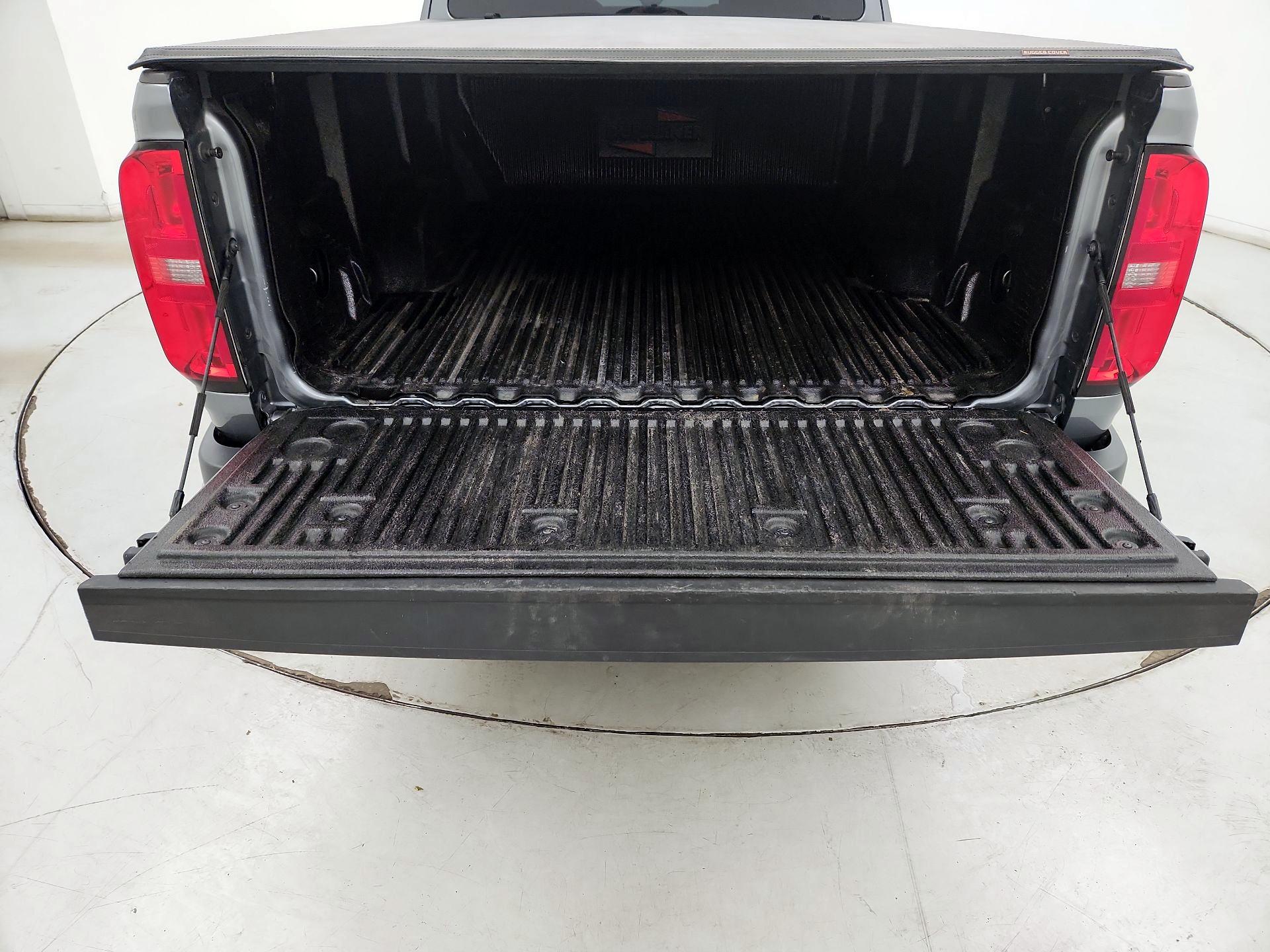 Thumbnail: 2018 Chevrolet Colorado - 20