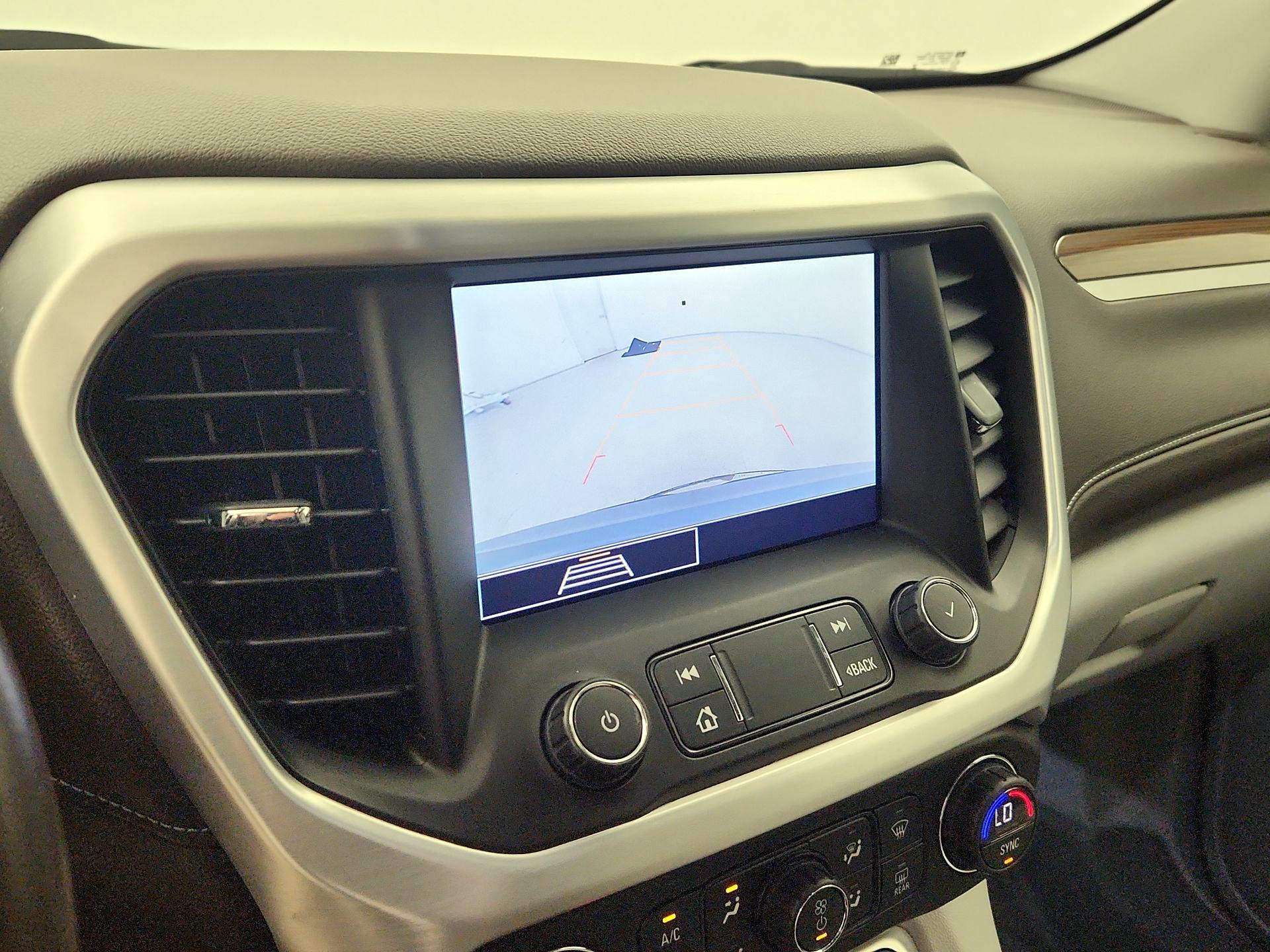 Thumbnail: 2020 GMC Acadia - 14