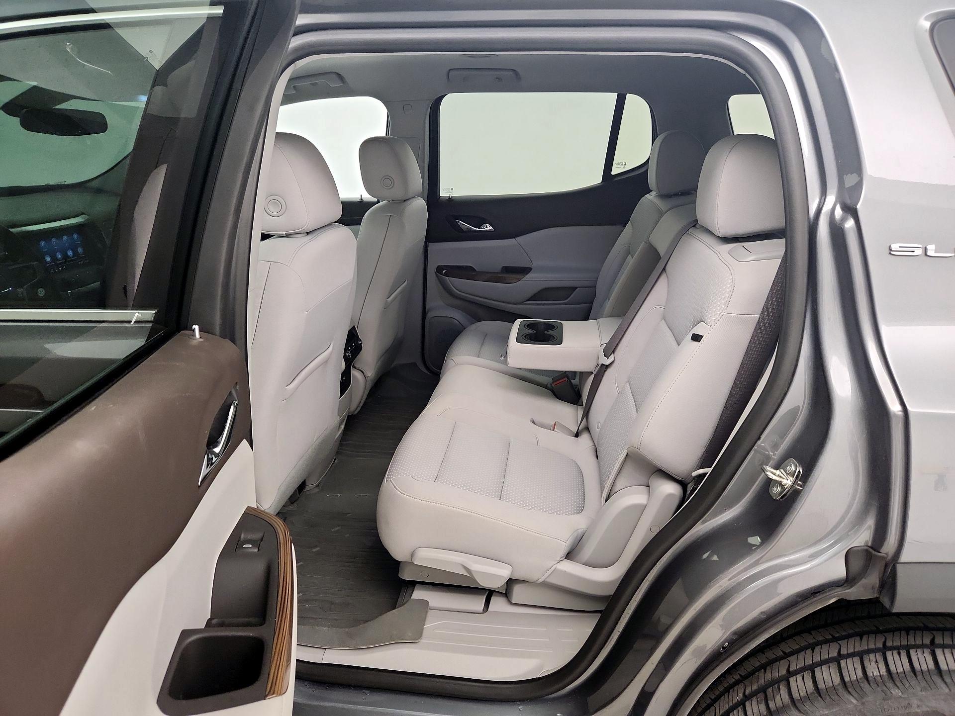 Thumbnail: 2020 GMC Acadia - 19