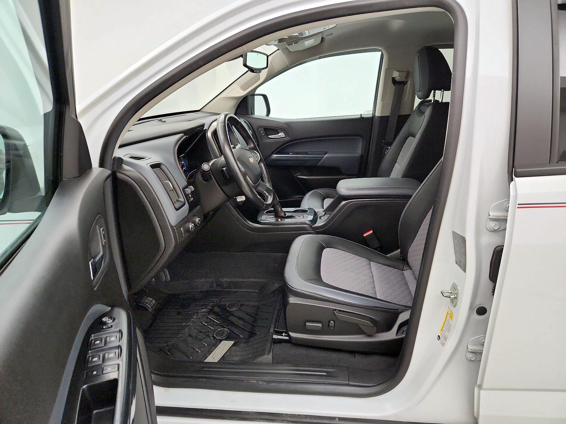 Thumbnail: 2021 Chevrolet Colorado - 11