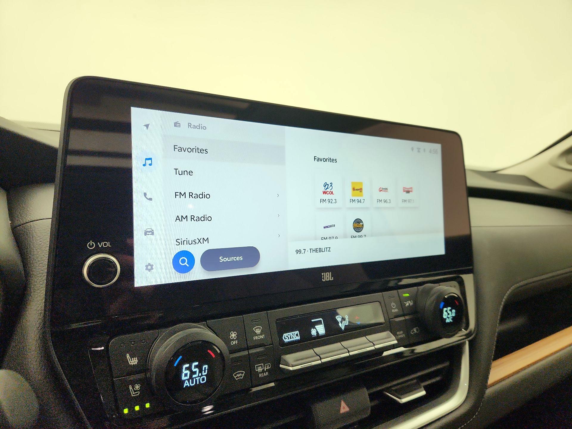 Thumbnail: 2024 Toyota Highlander - 15