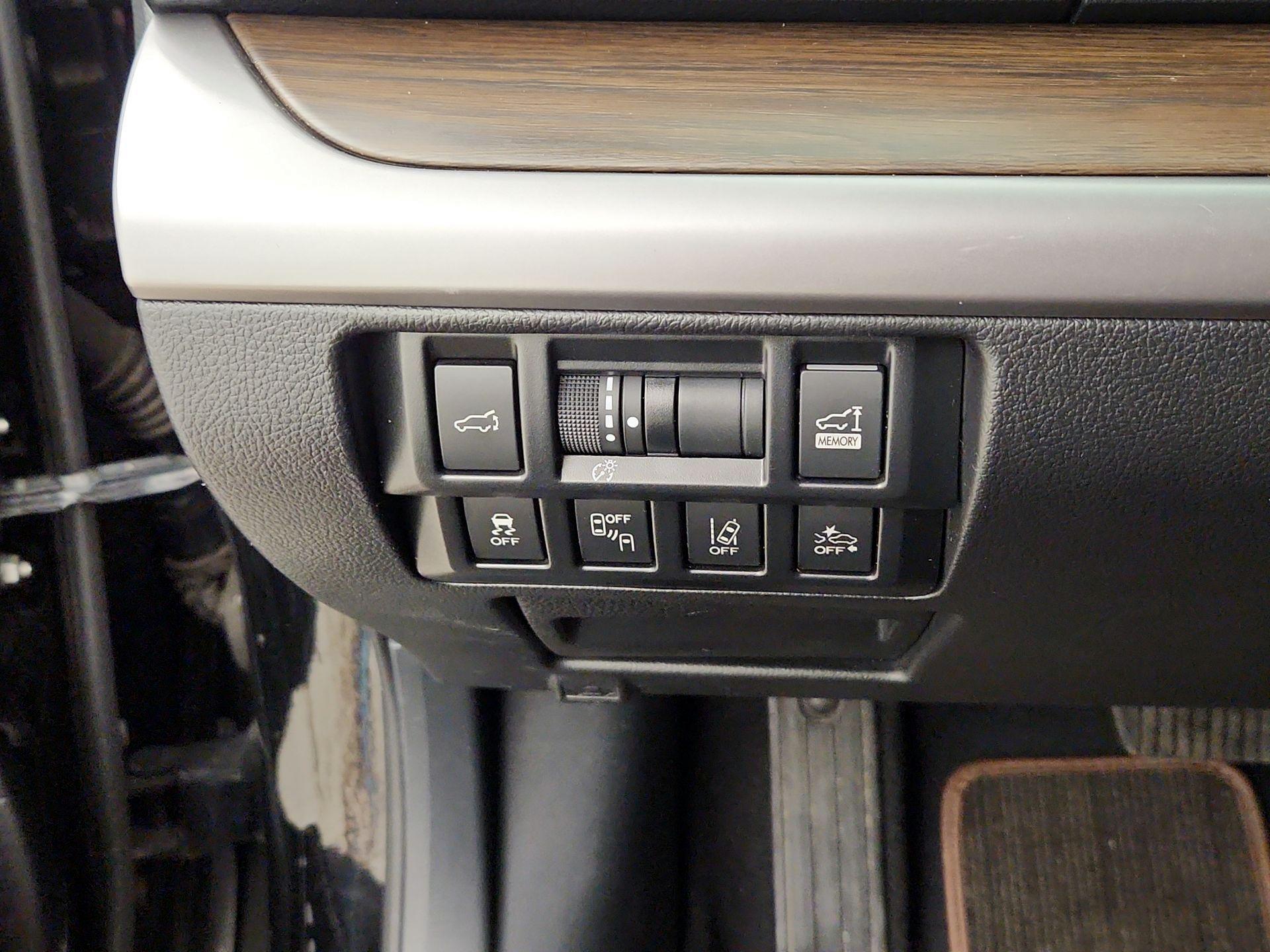 Thumbnail: 2019 Subaru Outback - 13