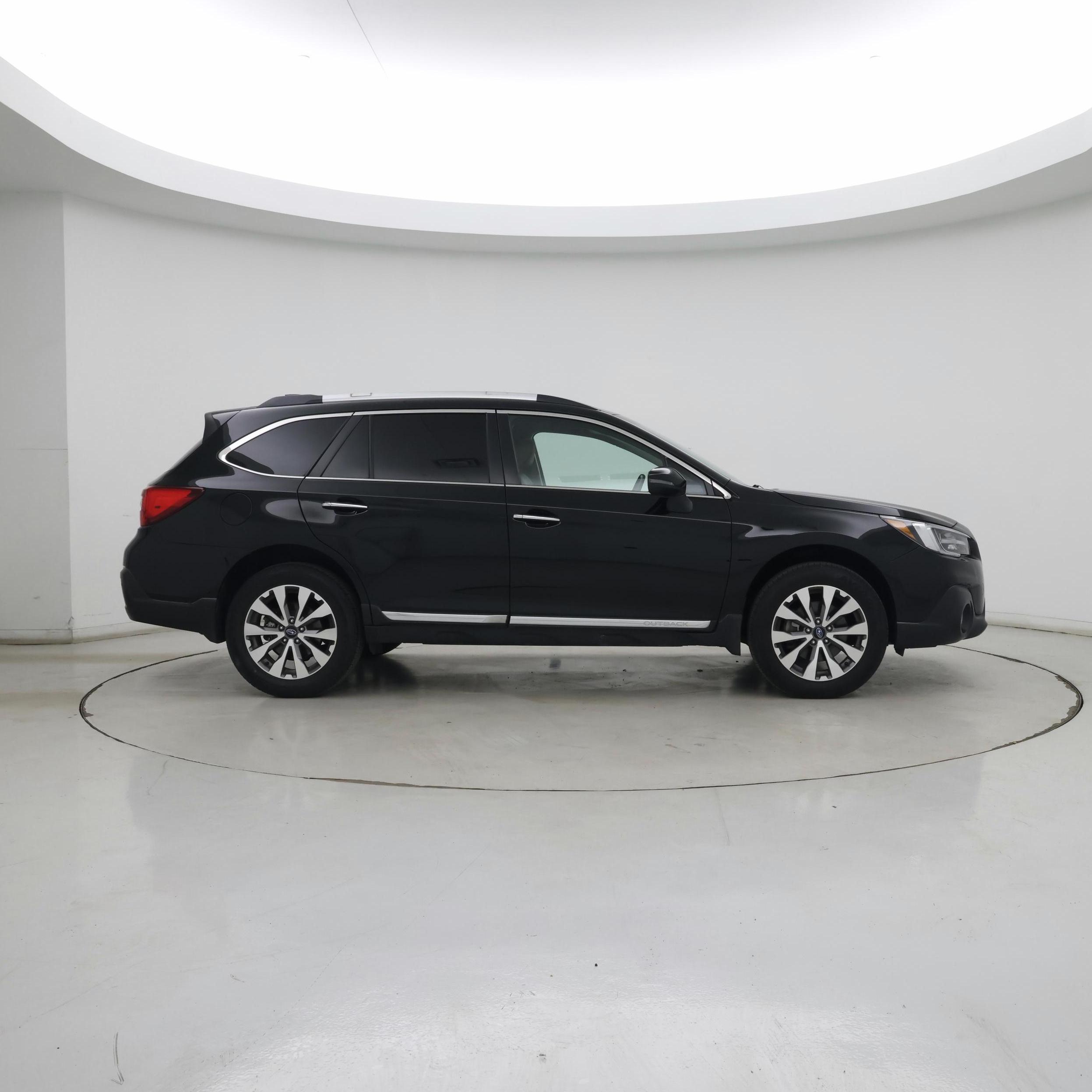 Thumbnail: 2019 Subaru Outback - 7